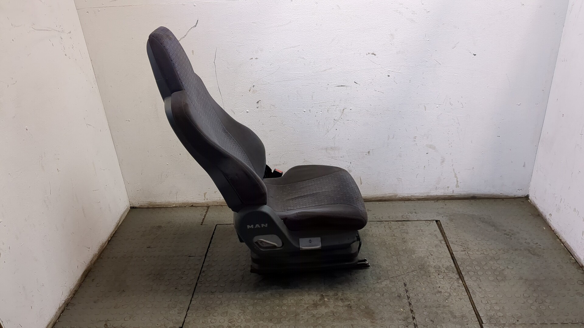 Сиденье салонное