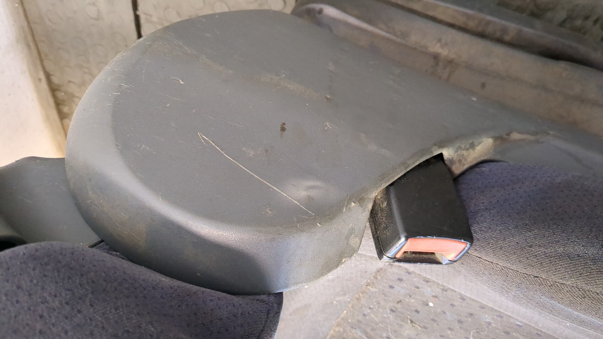 Сиденье салонное