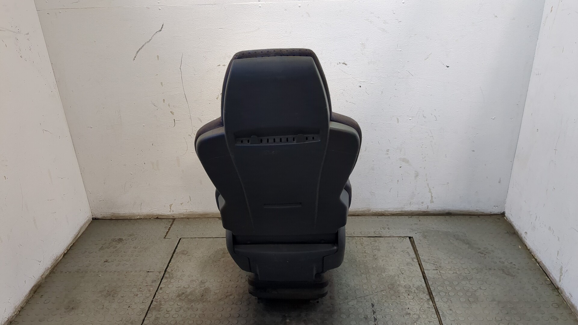 Сиденье салонное