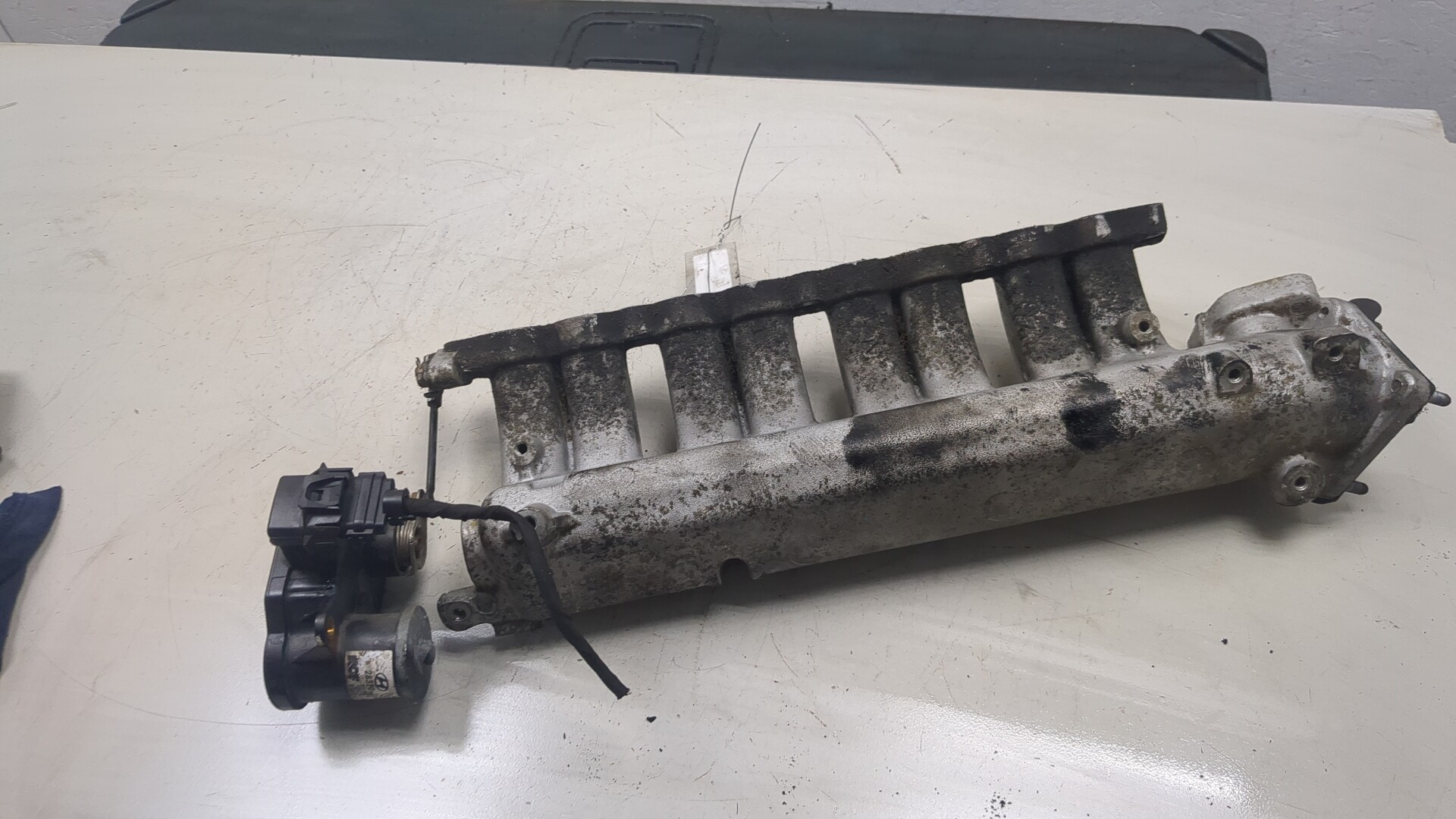 Коллектор впускной