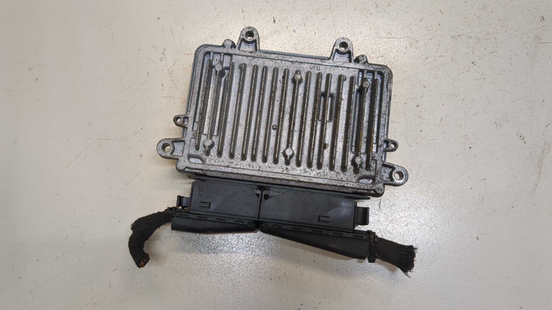 Блок управления двигателем