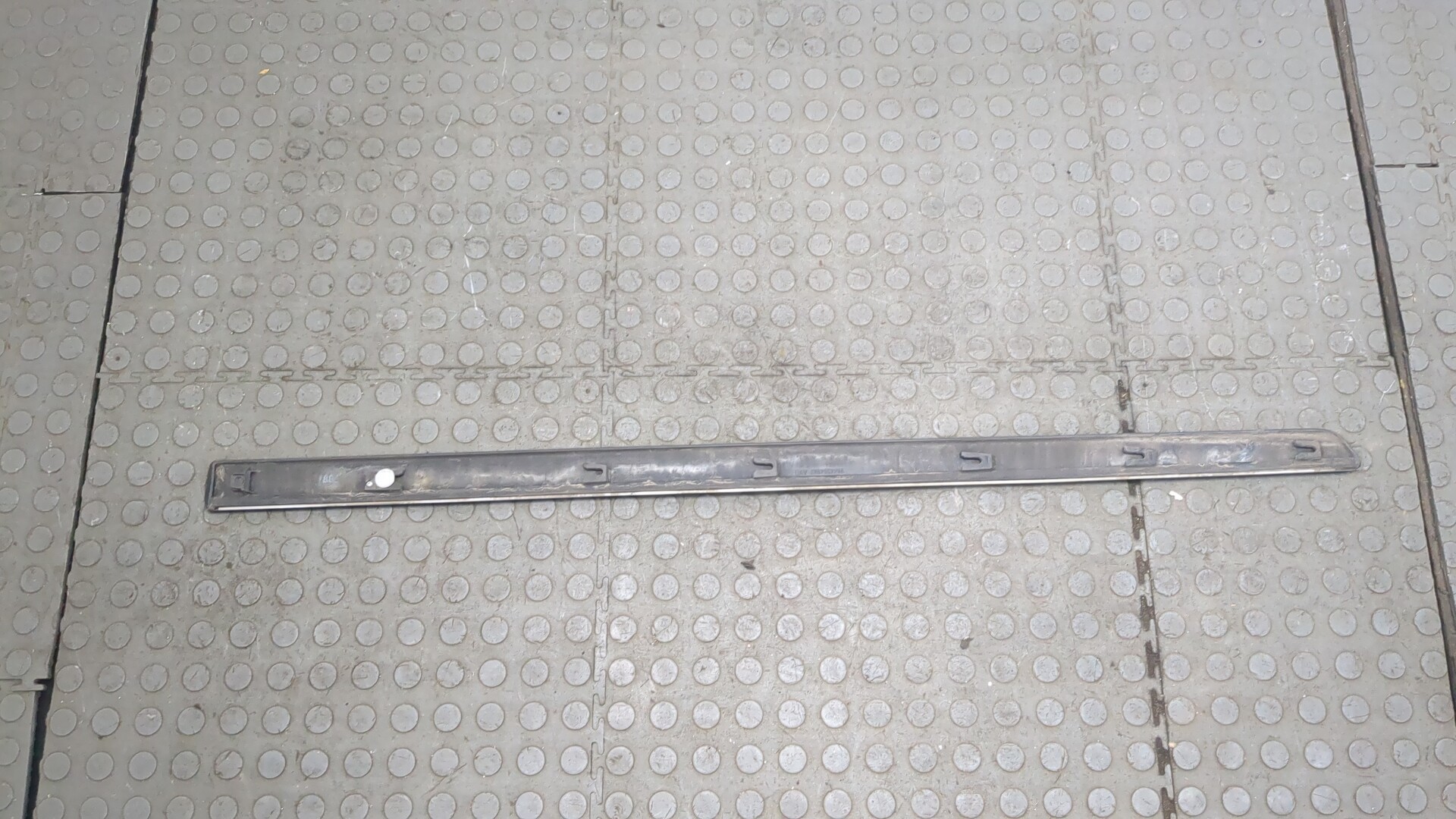 Молдинг двери