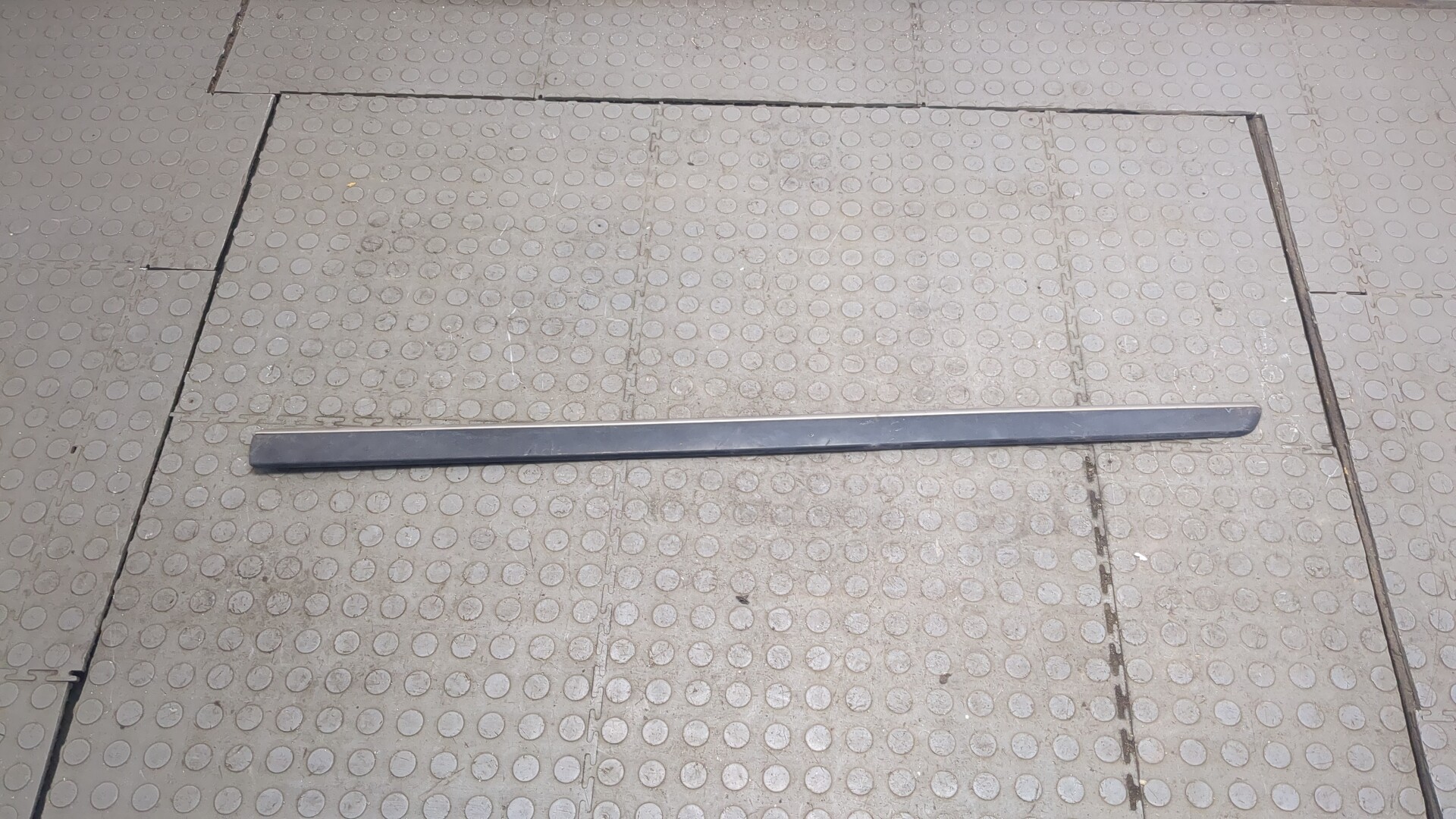 Молдинг двери