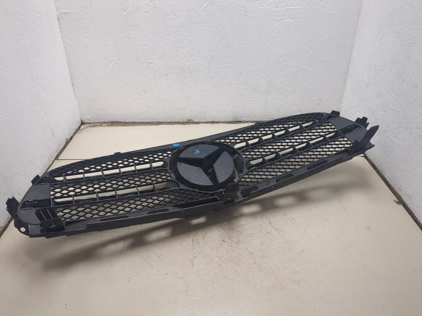 Решетка радиатора