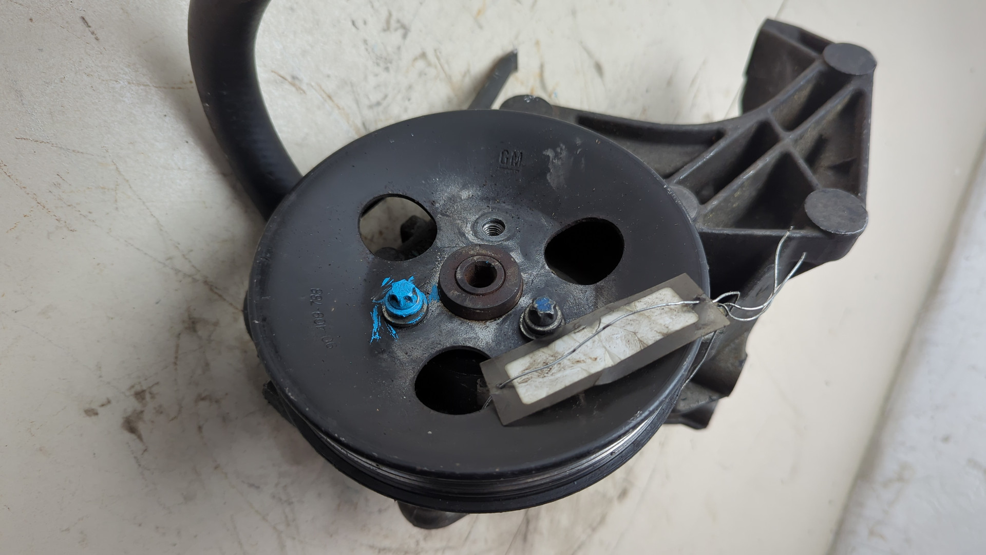 Насос ГУР (гидроусилитель руля)