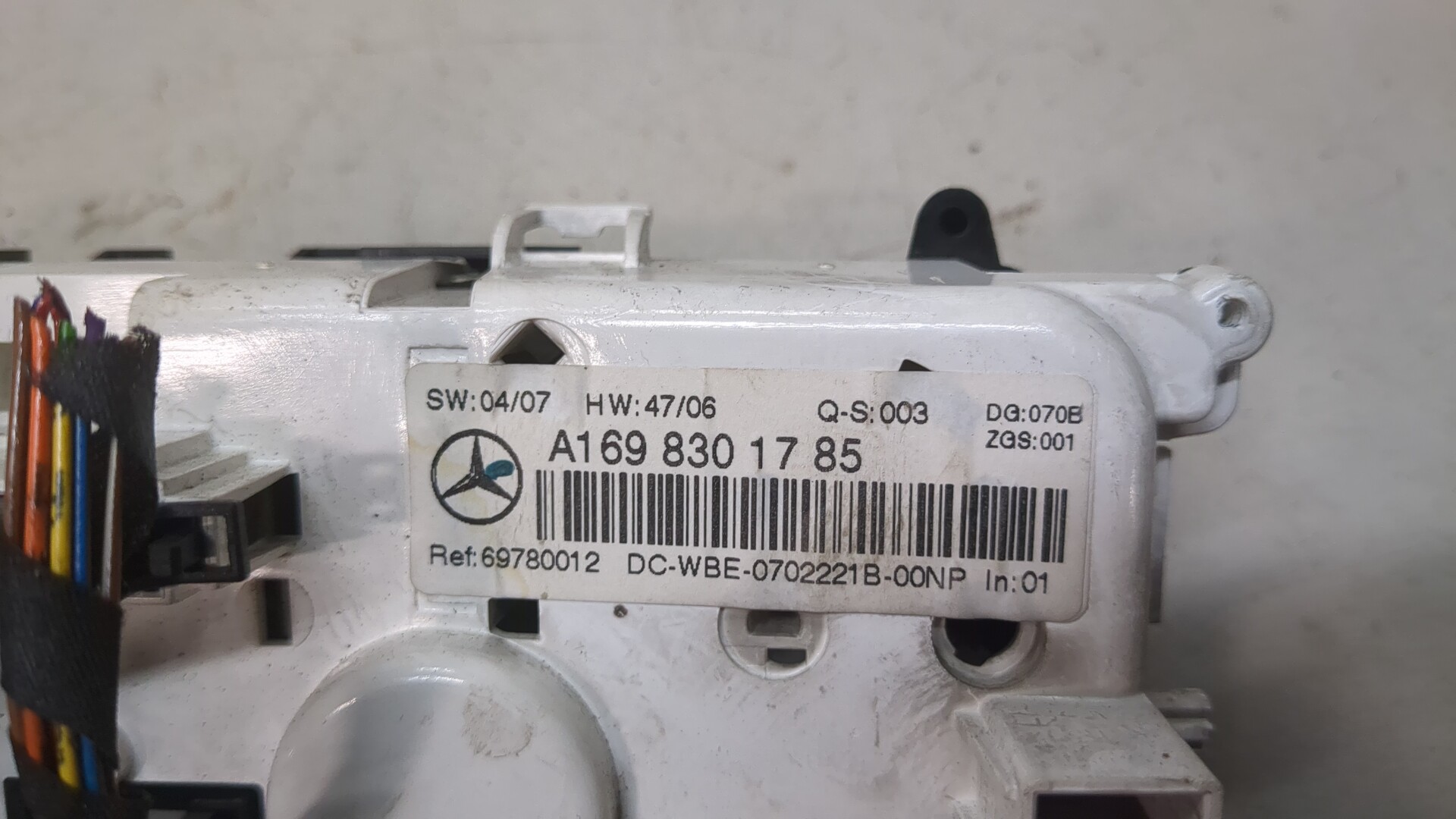 Переключатель отопителя