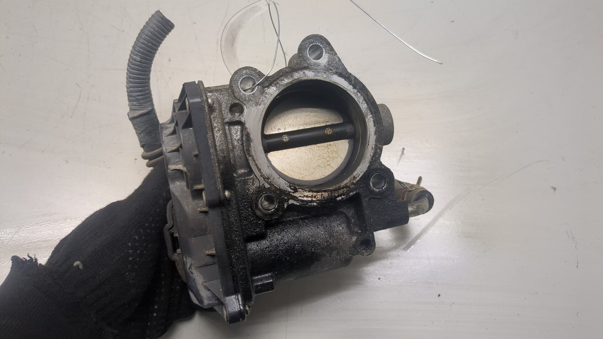 Заслонка дроссельная электрическая