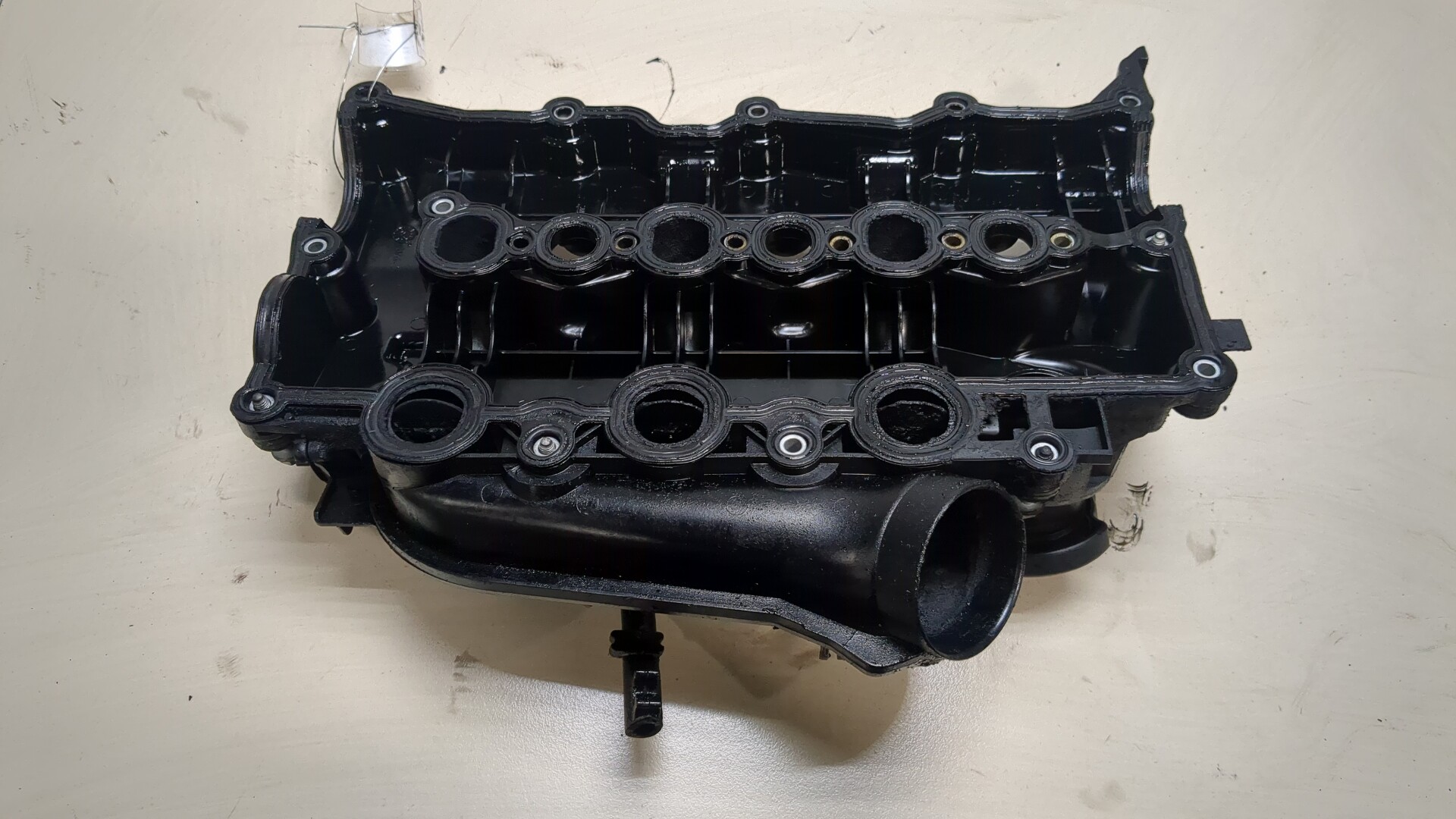 Крышка клапанная ГБЦ