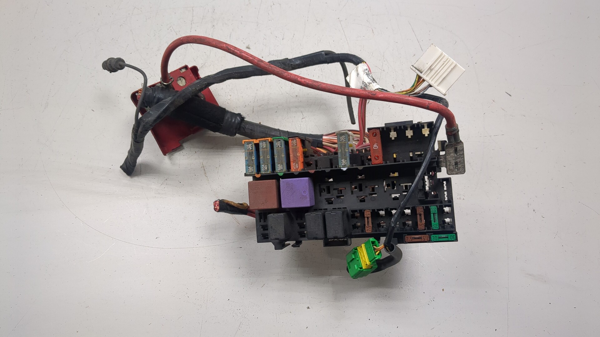 Блок предохранителей