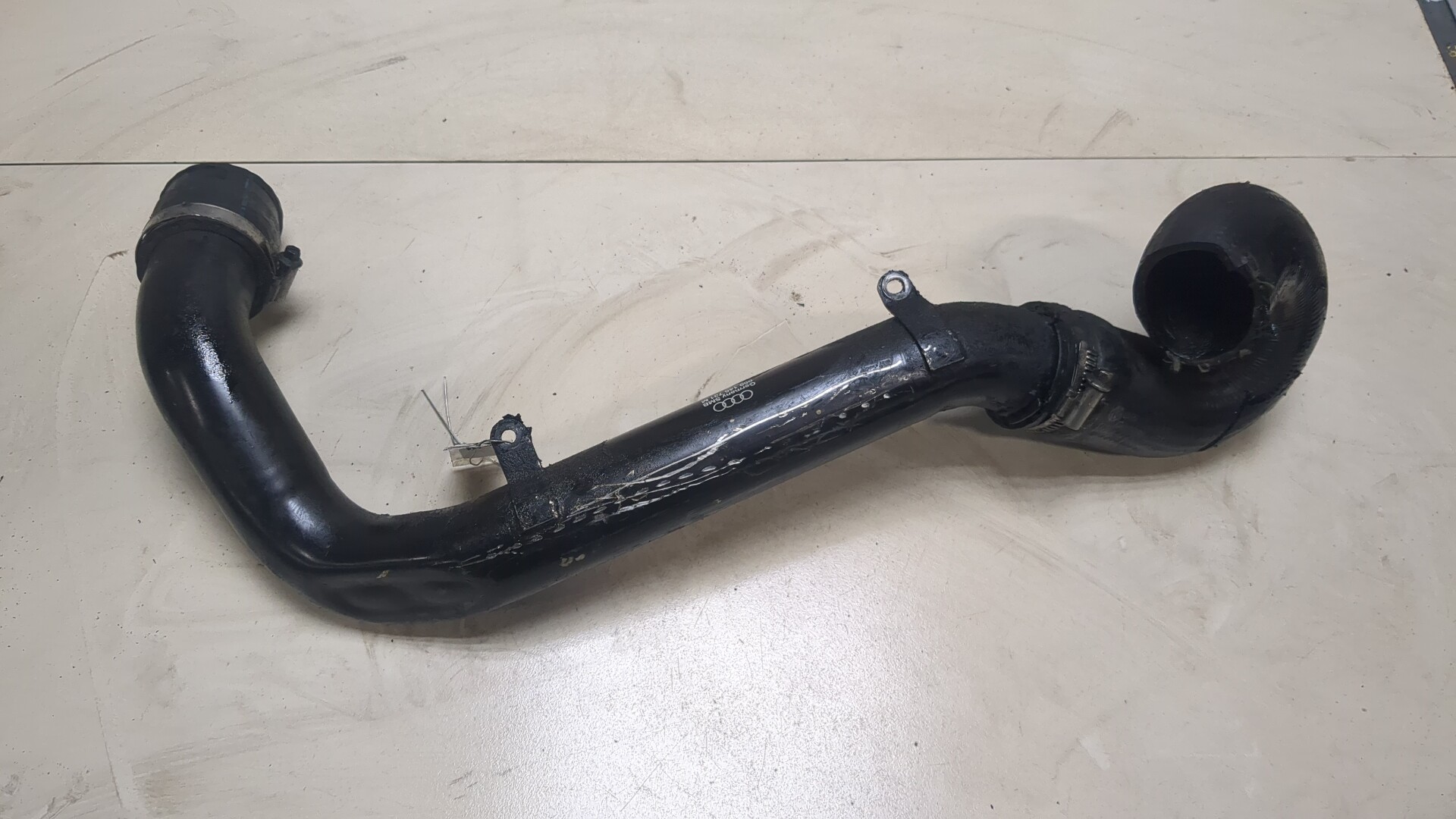 Патрубок интеркулера