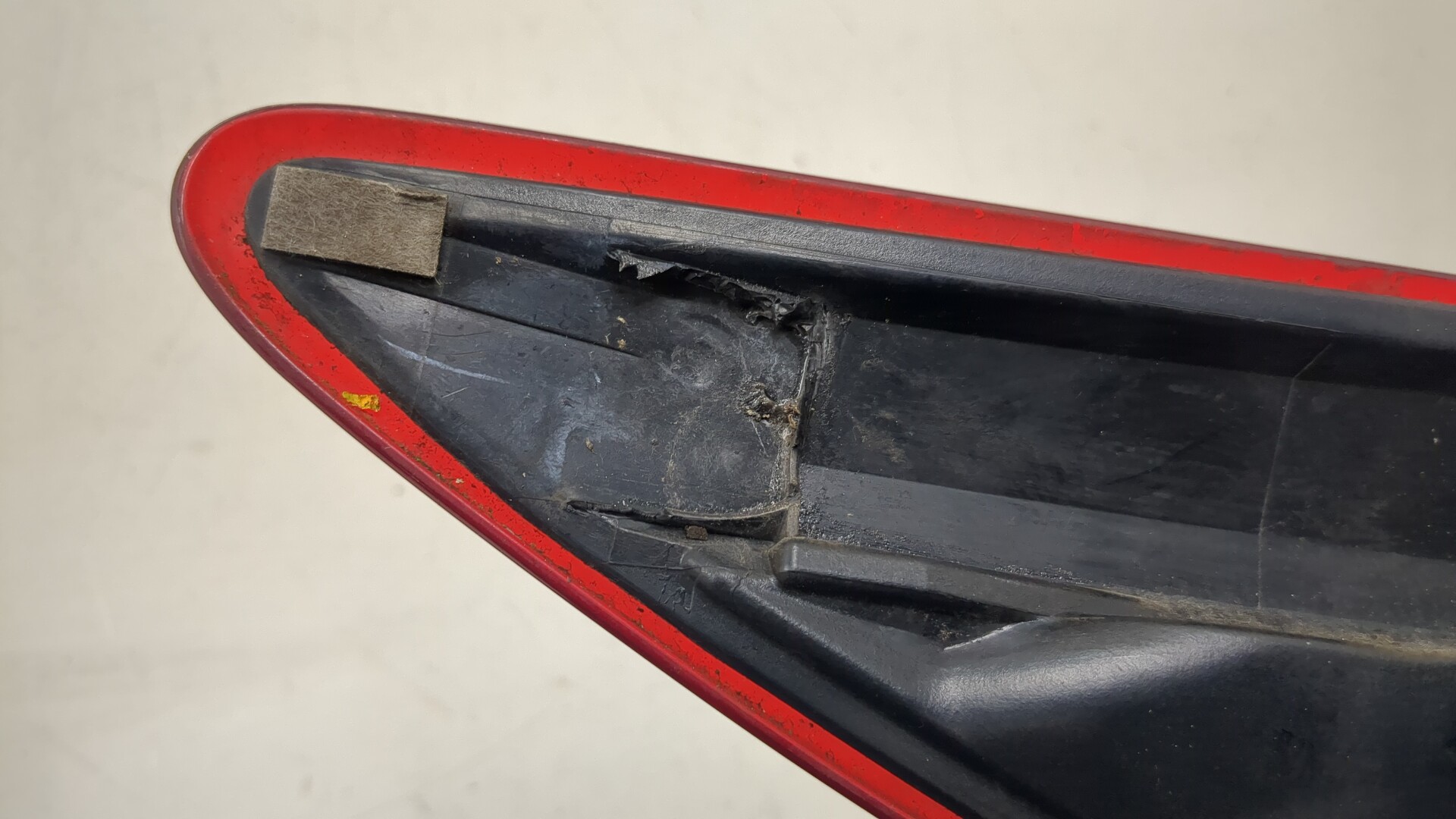 Фонарь задний правый