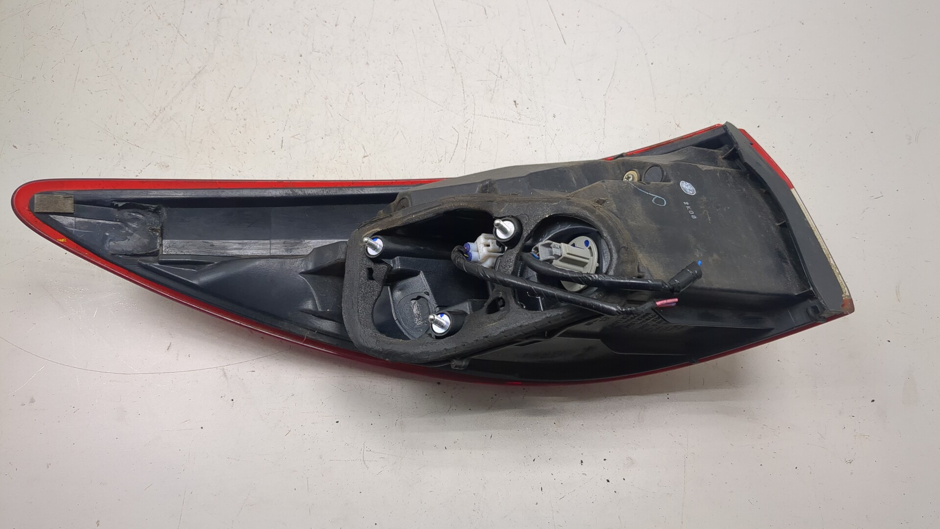 Фонарь задний правый