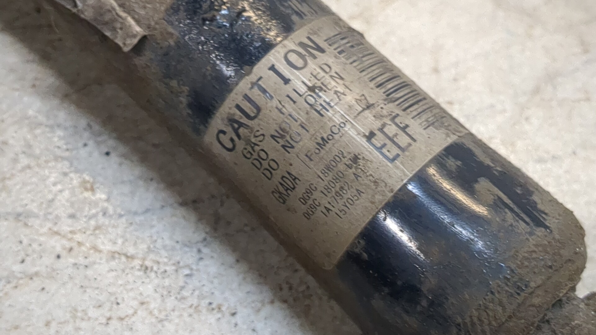 Амортизатор задний (стойка)