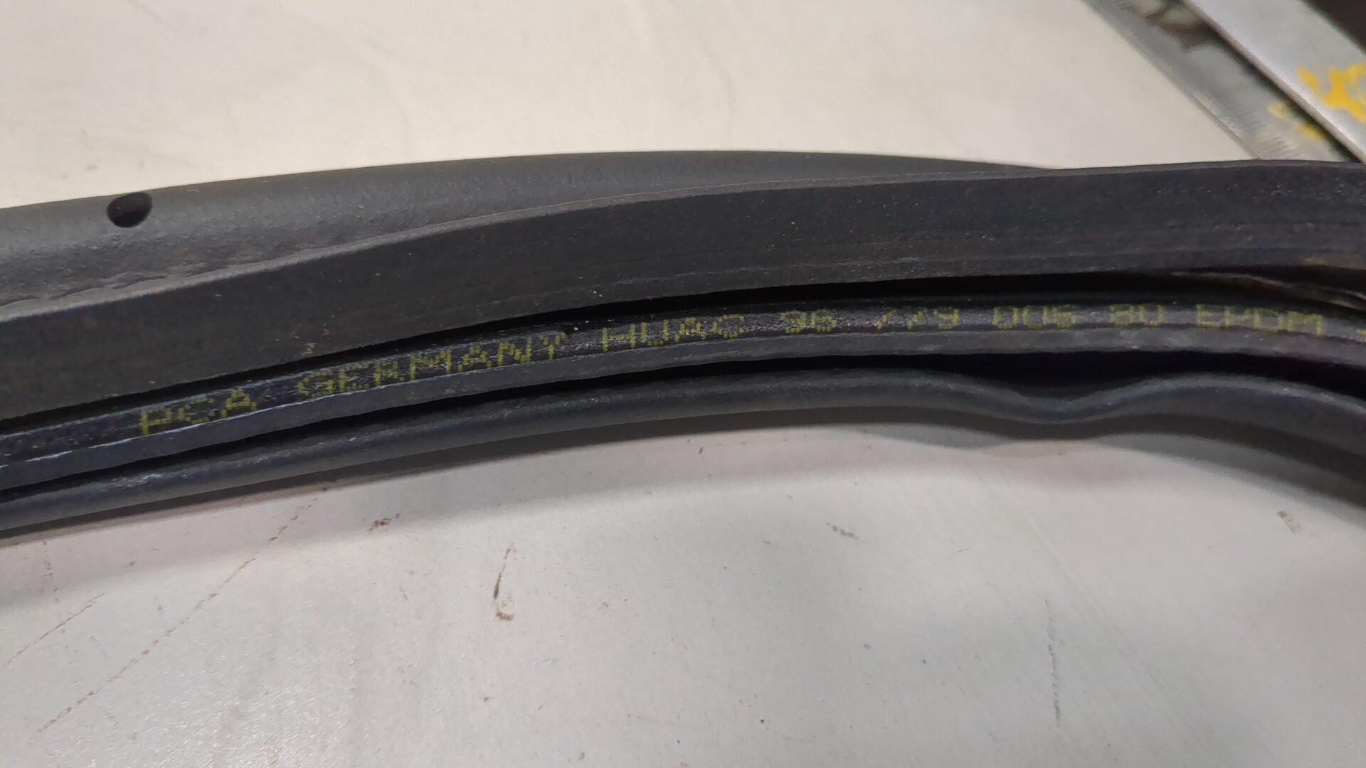 Уплотнитель (наружный)