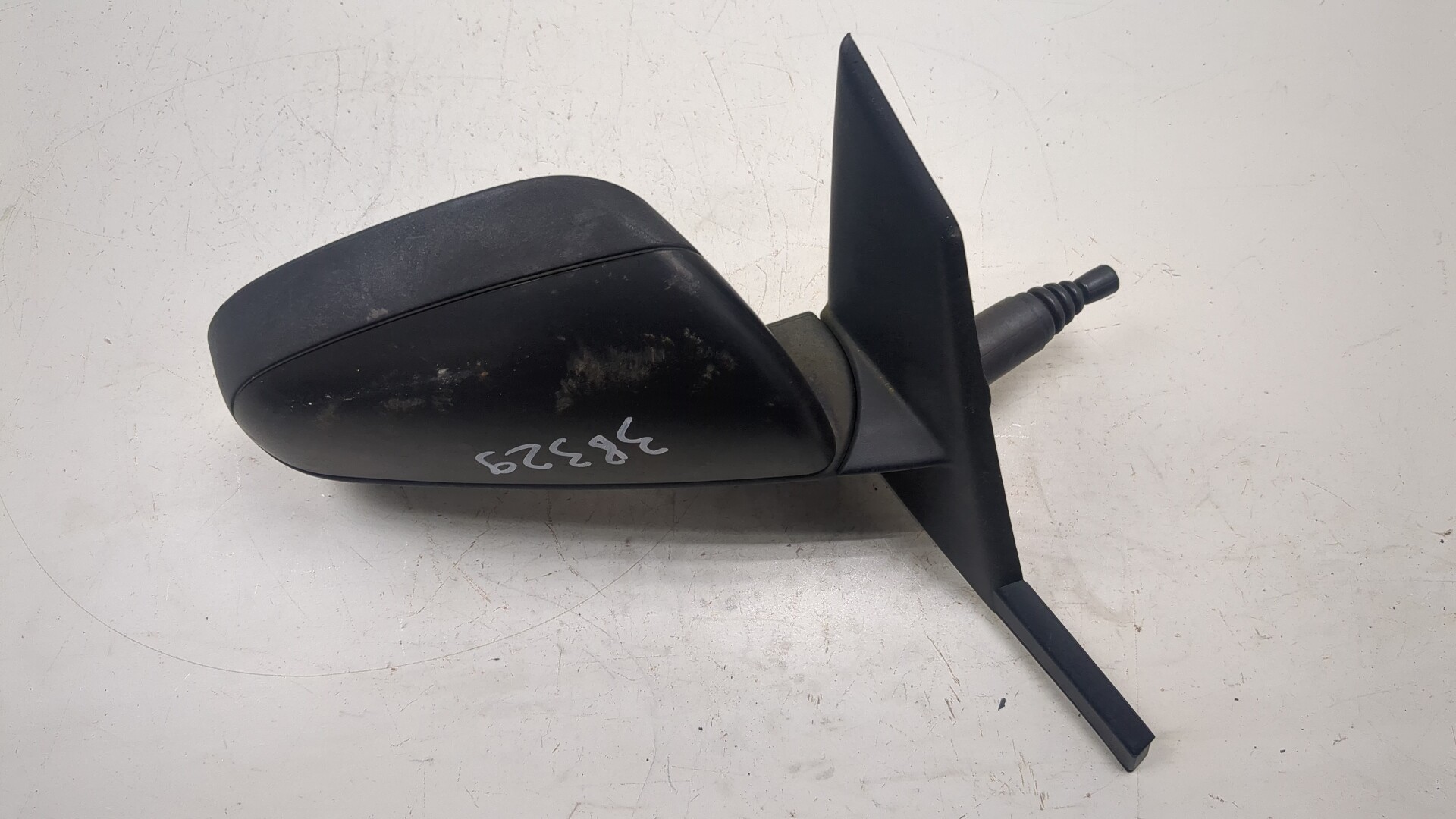 Зеркало правое электрическое