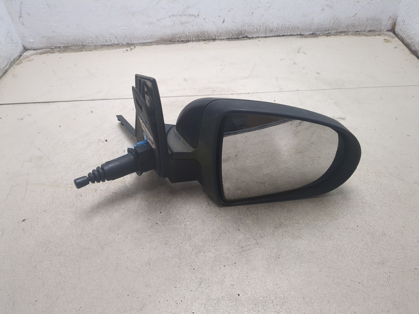 Зеркало правое электрическое