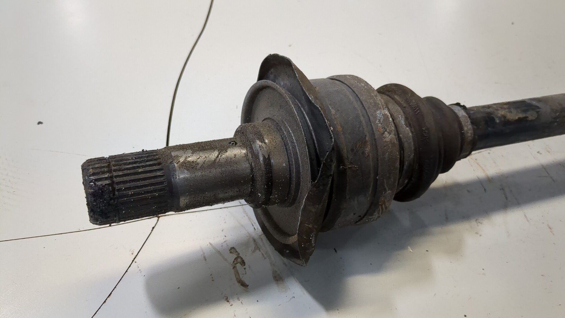 Полуось задняя правая