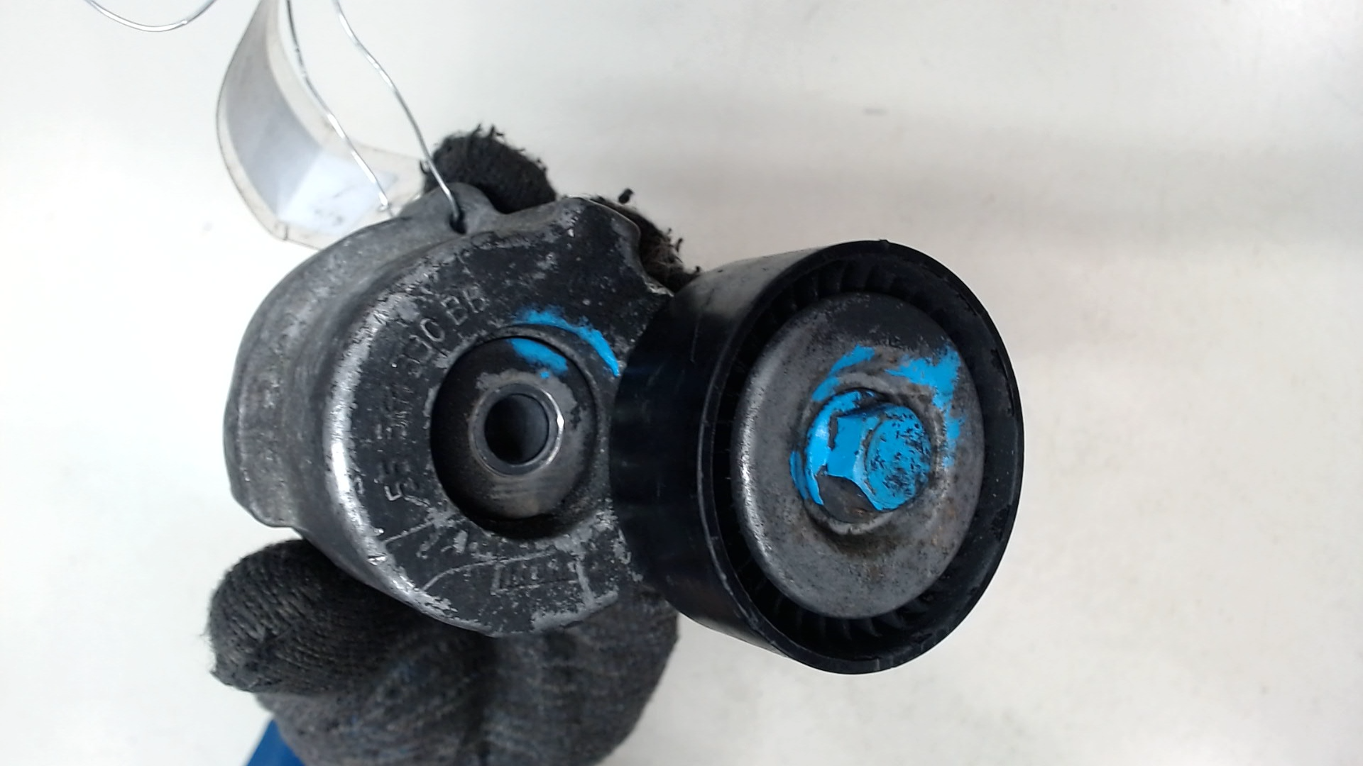 Натяжитель ремня