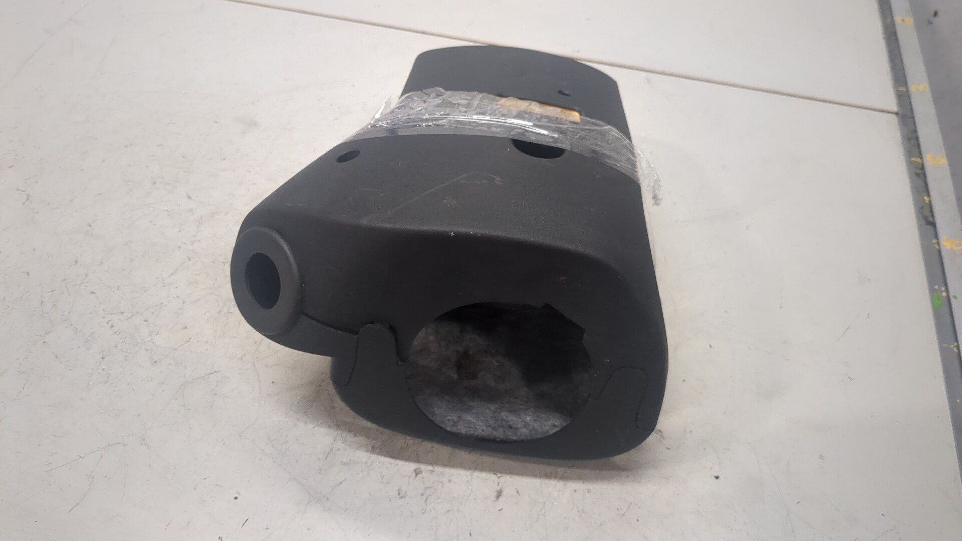 Кожух рулевой колонки