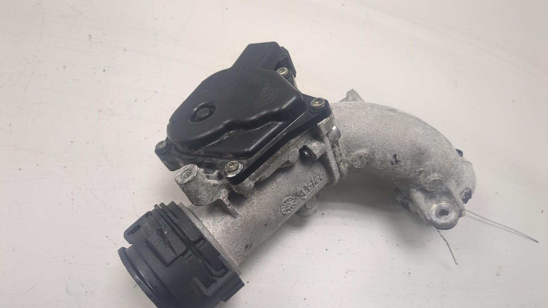 Заслонка дроссельная электрическая