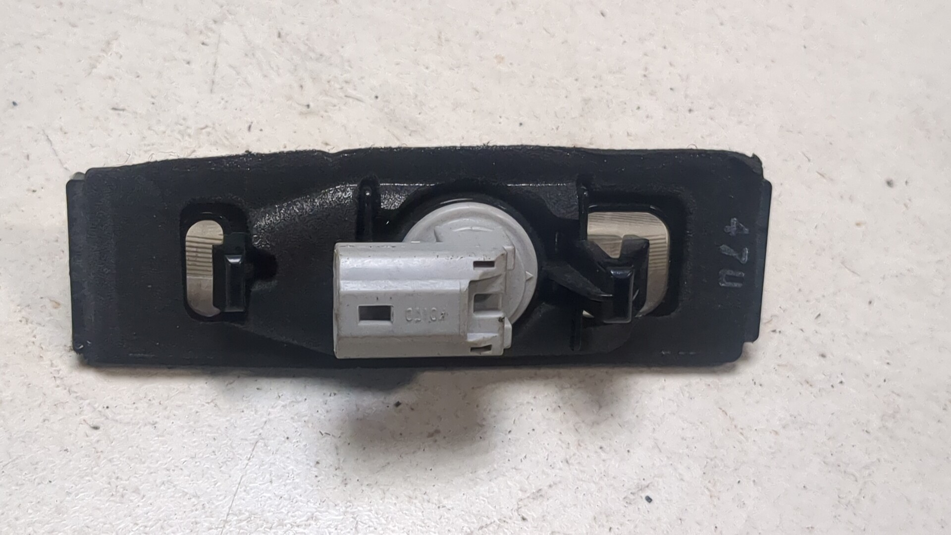 Фонарь подсветки номера