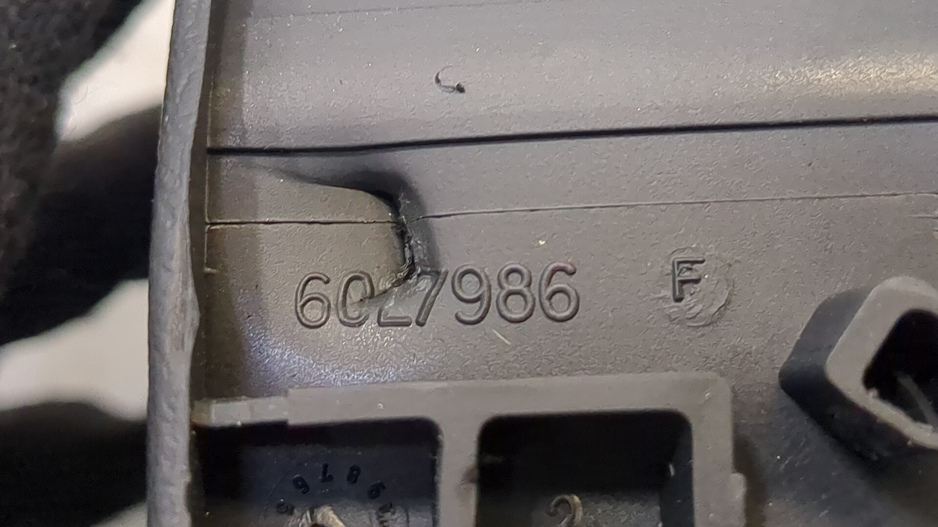 Подушка безопасности в рулевое колесо