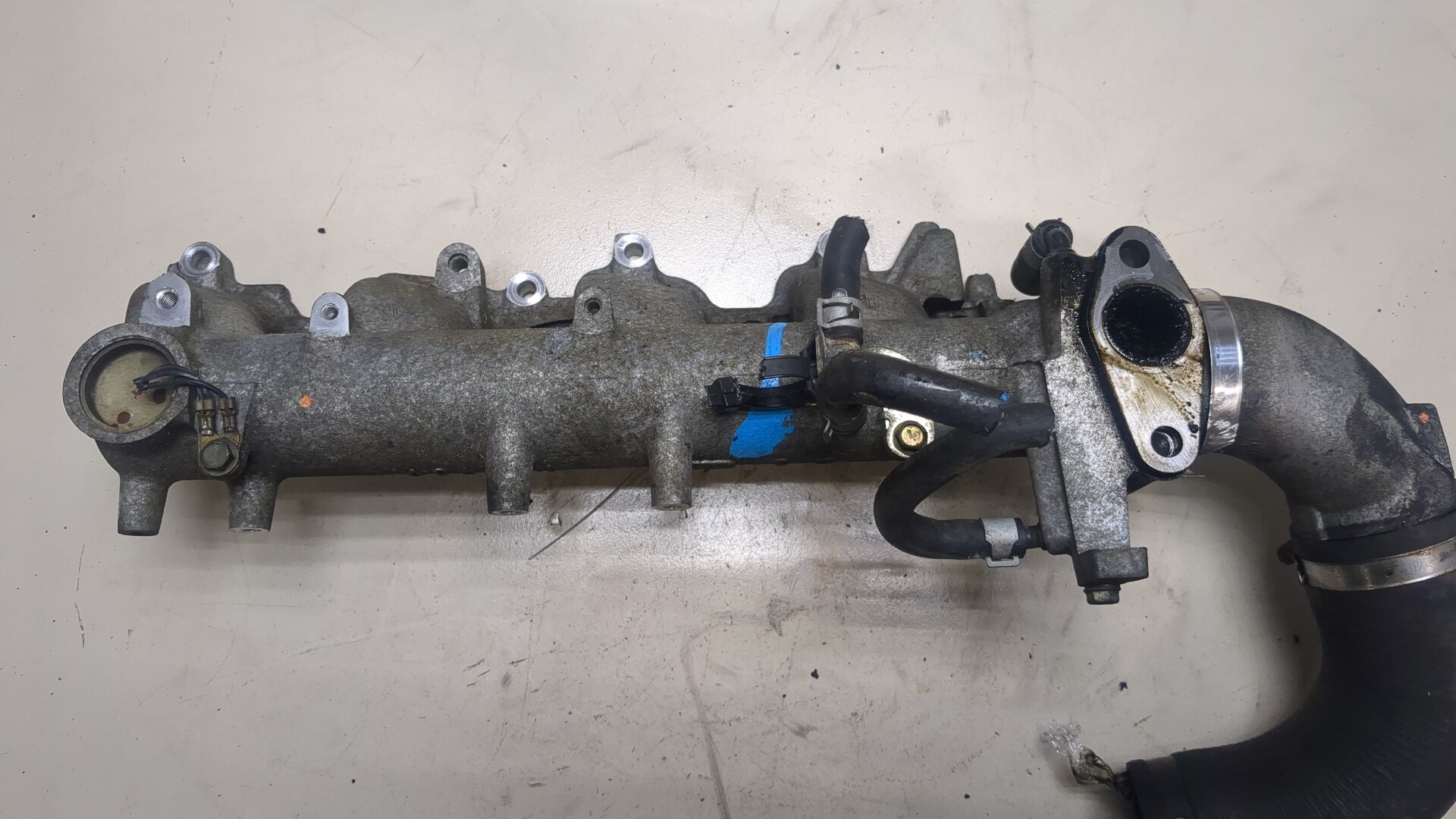 Коллектор впускной