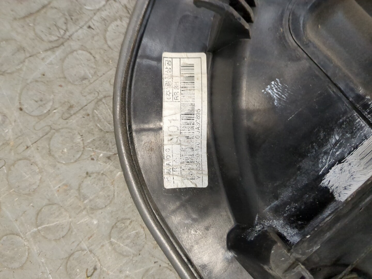 Стеклоподъемник электр. задний правый