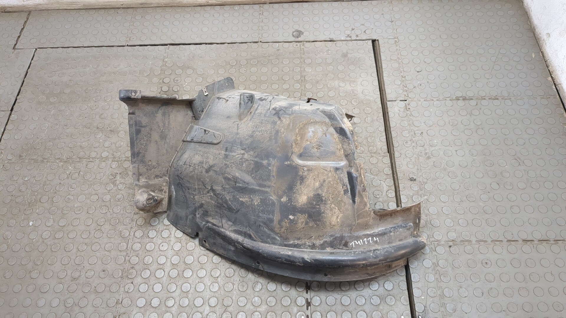 Локер передний правый