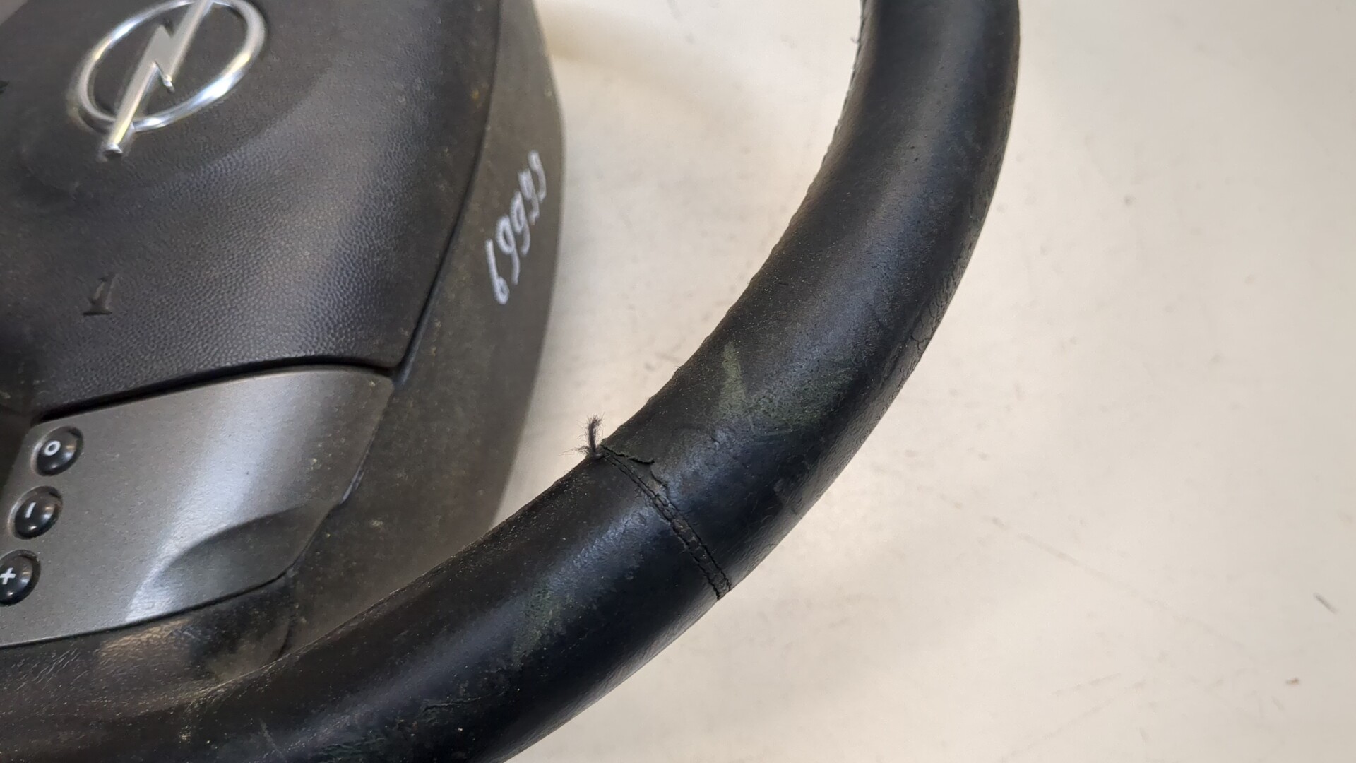 Рулевое колесо (руль)