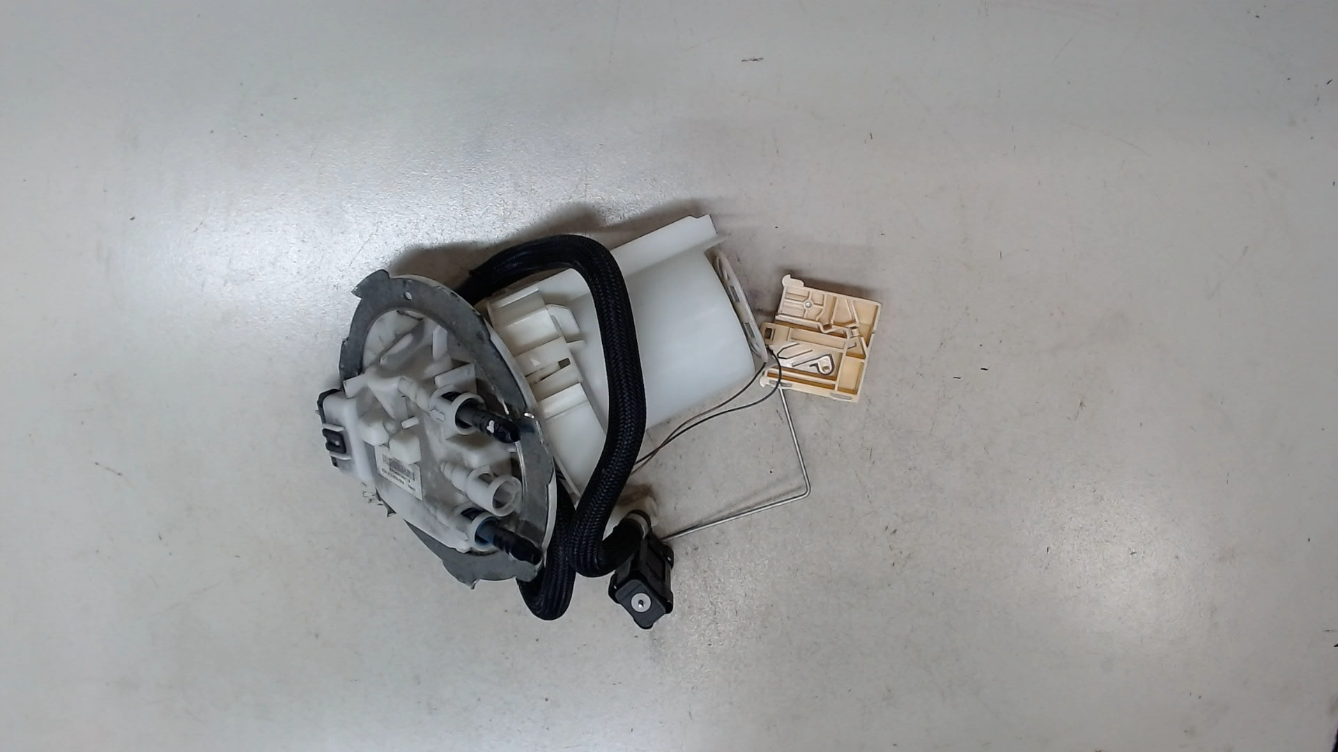 Насос топливный электрический