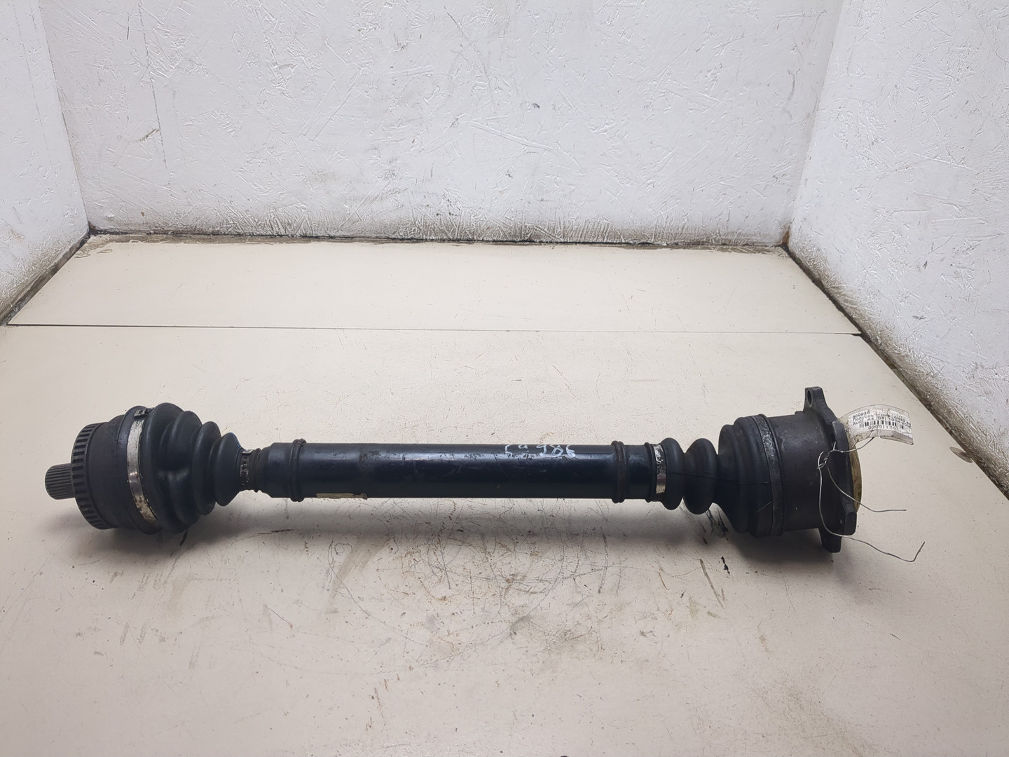 Полуось передняя правая