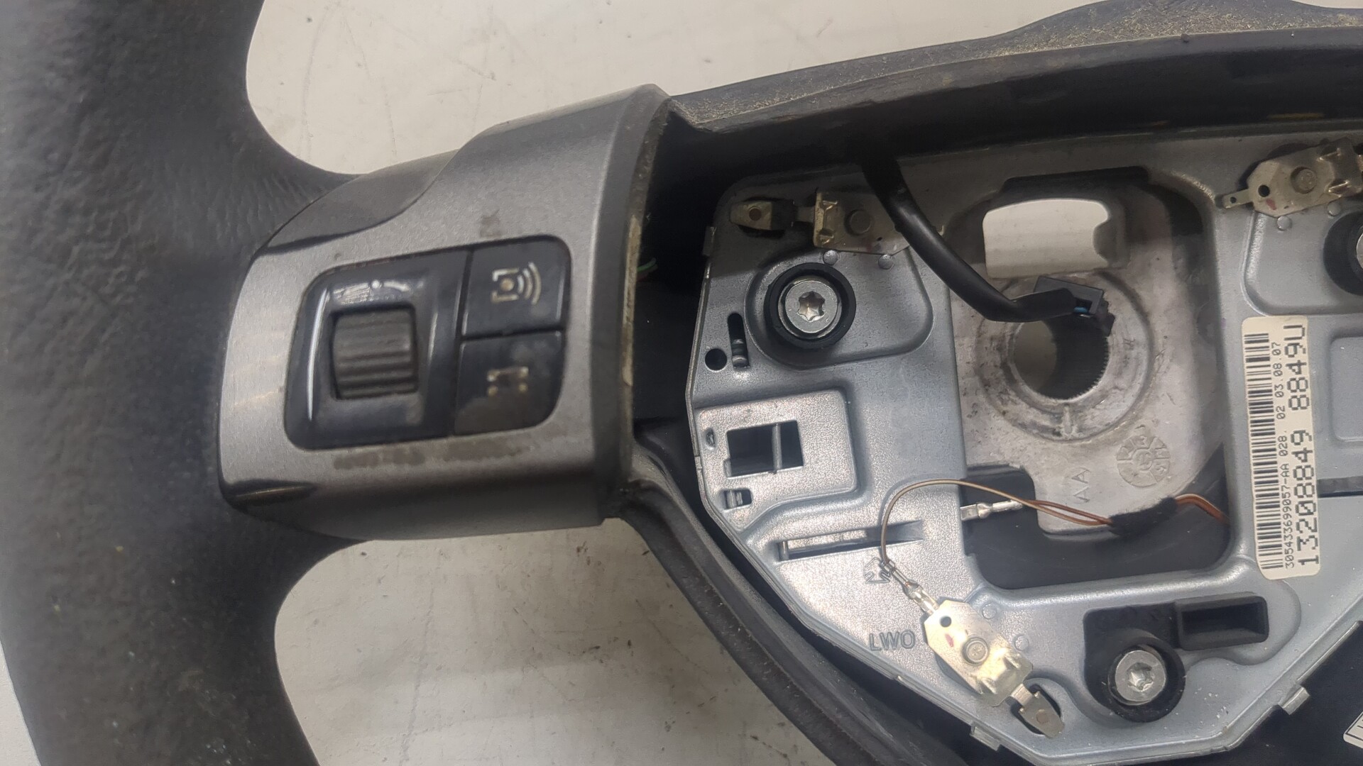 Рулевое колесо (руль)