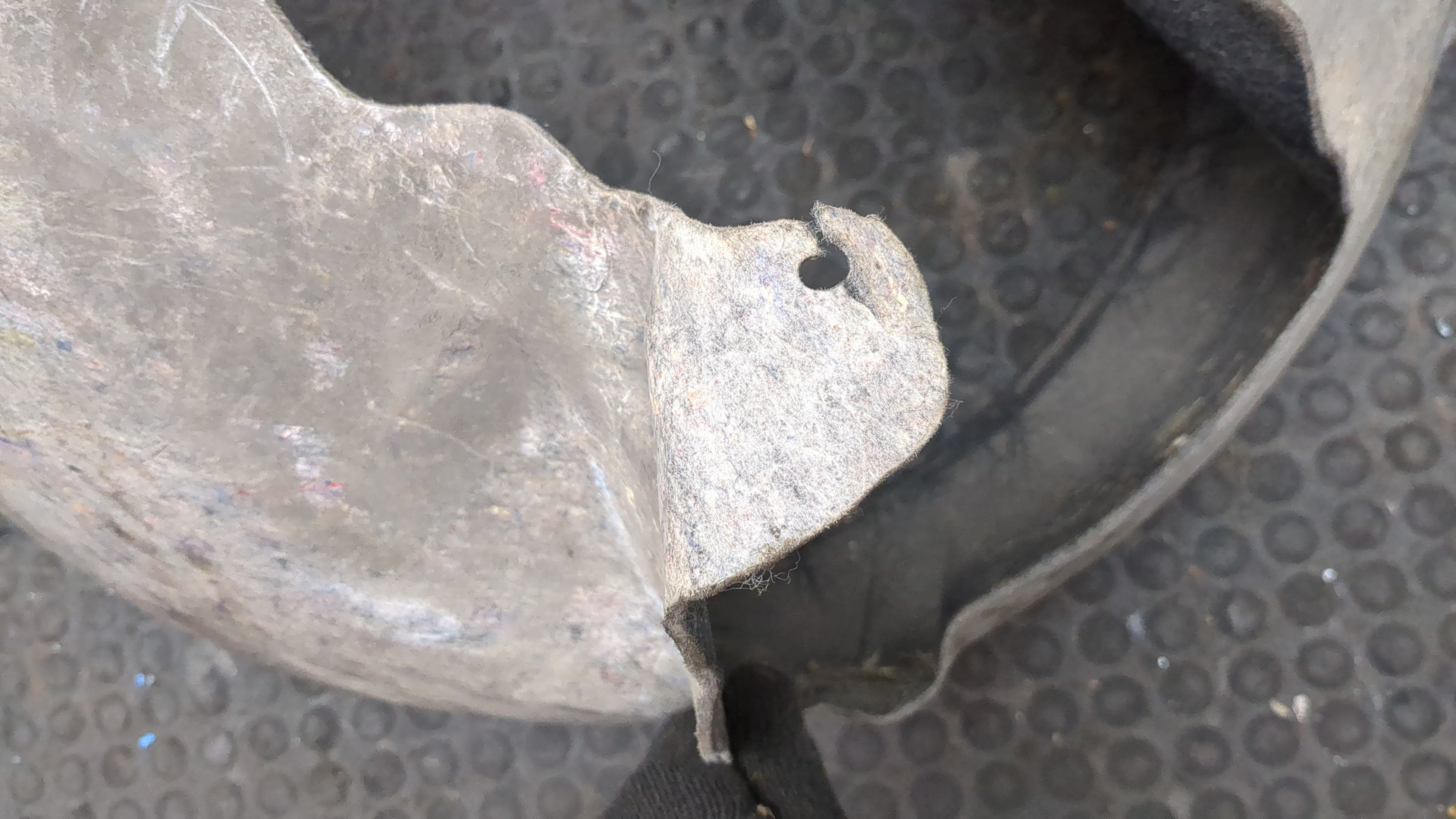 Локер передний правый