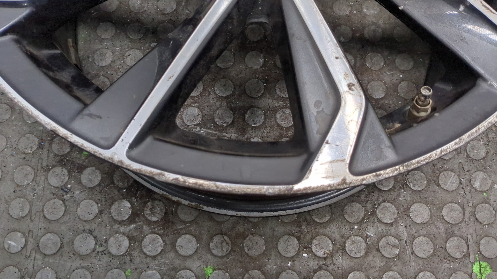 Диск колесный литой