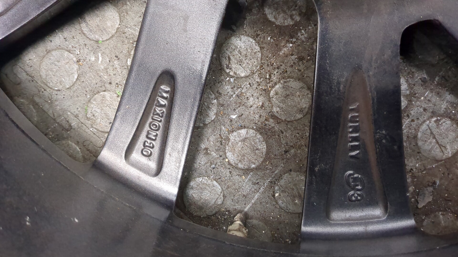 Диск колесный литой