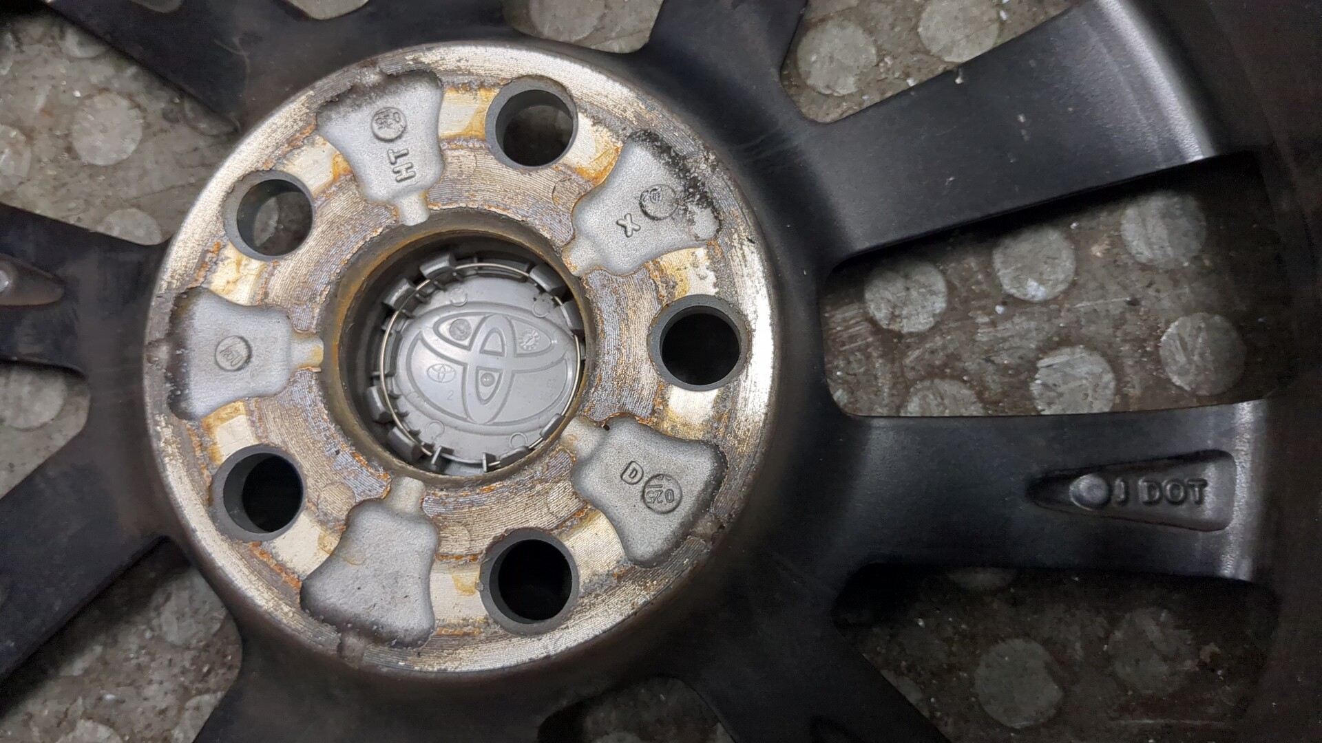 Диск колесный литой