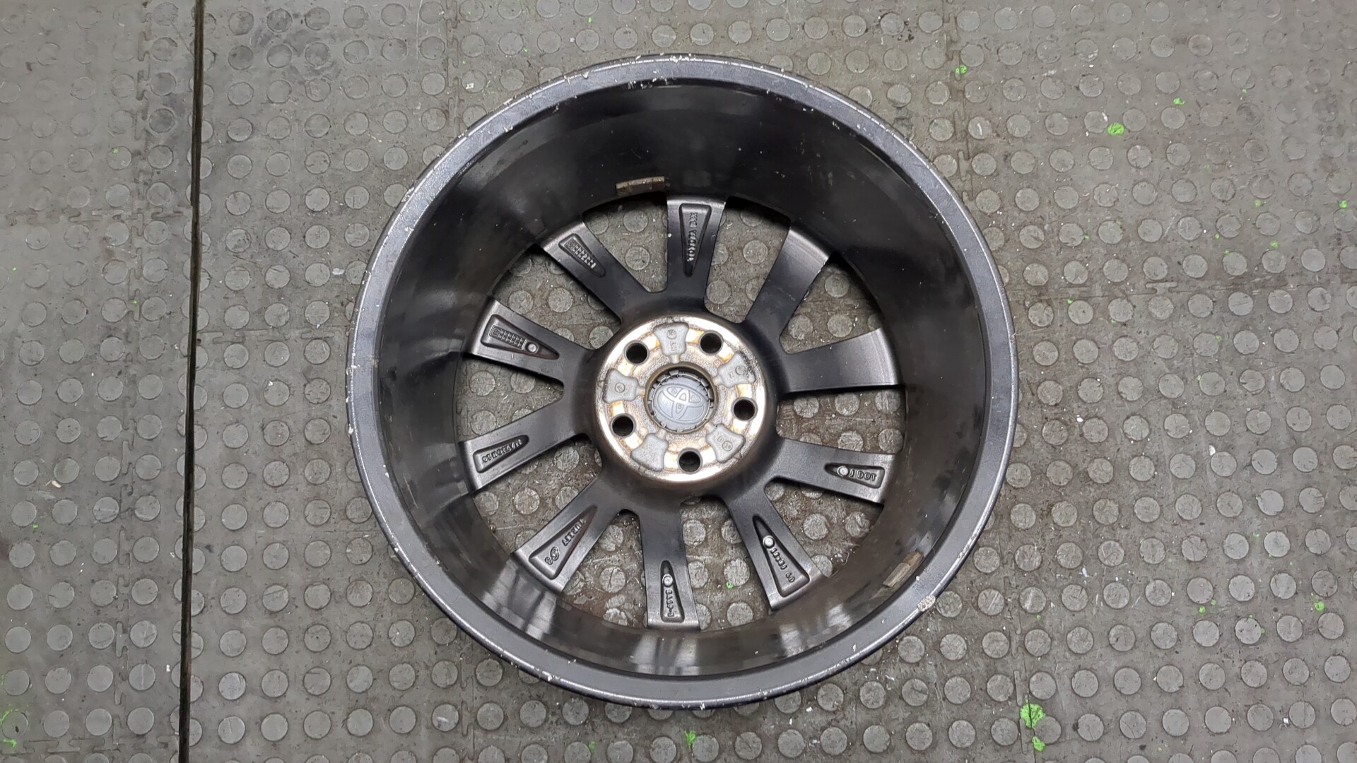 Диск колесный литой