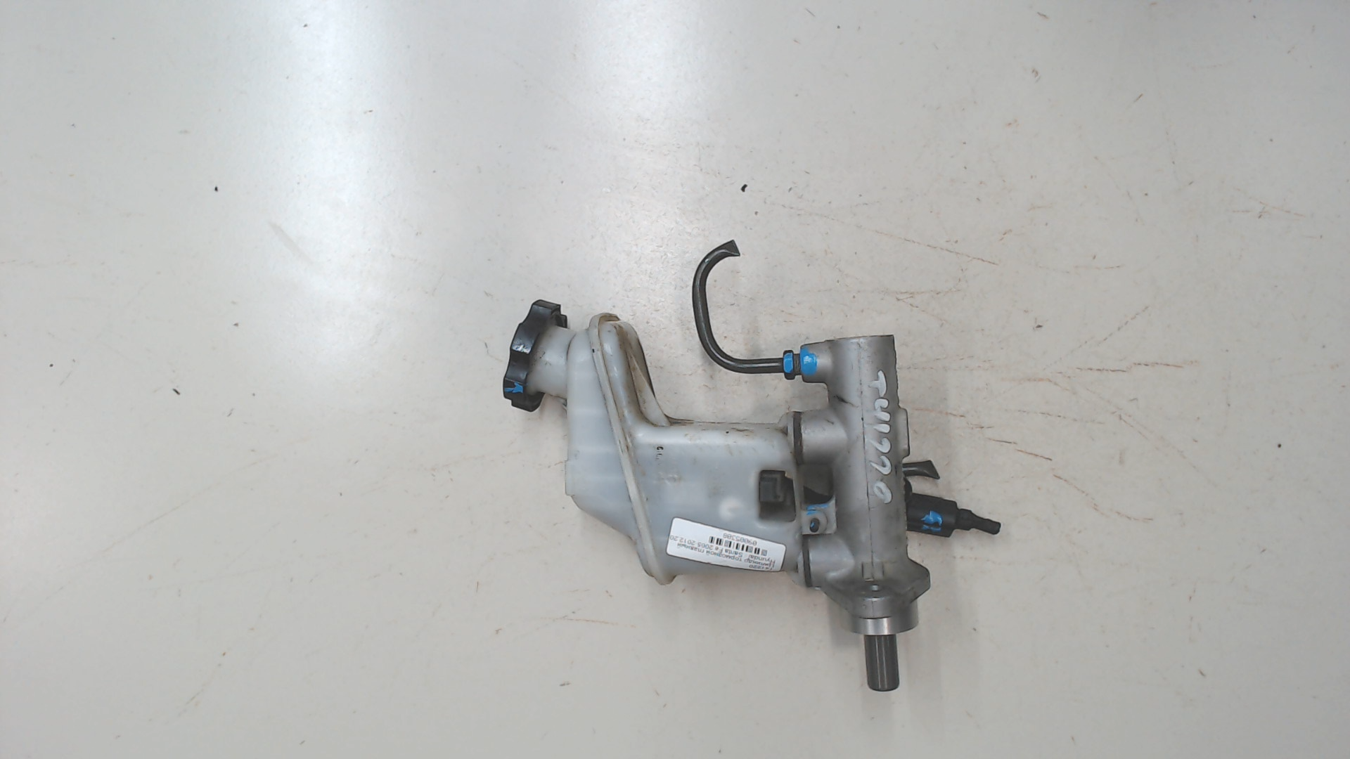 Цилиндр тормозной главный