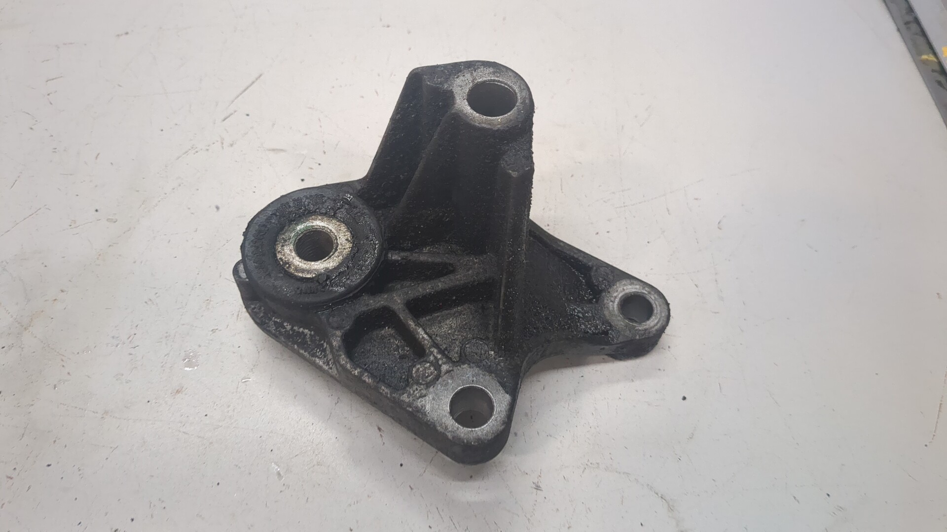 Кронштейн КПП