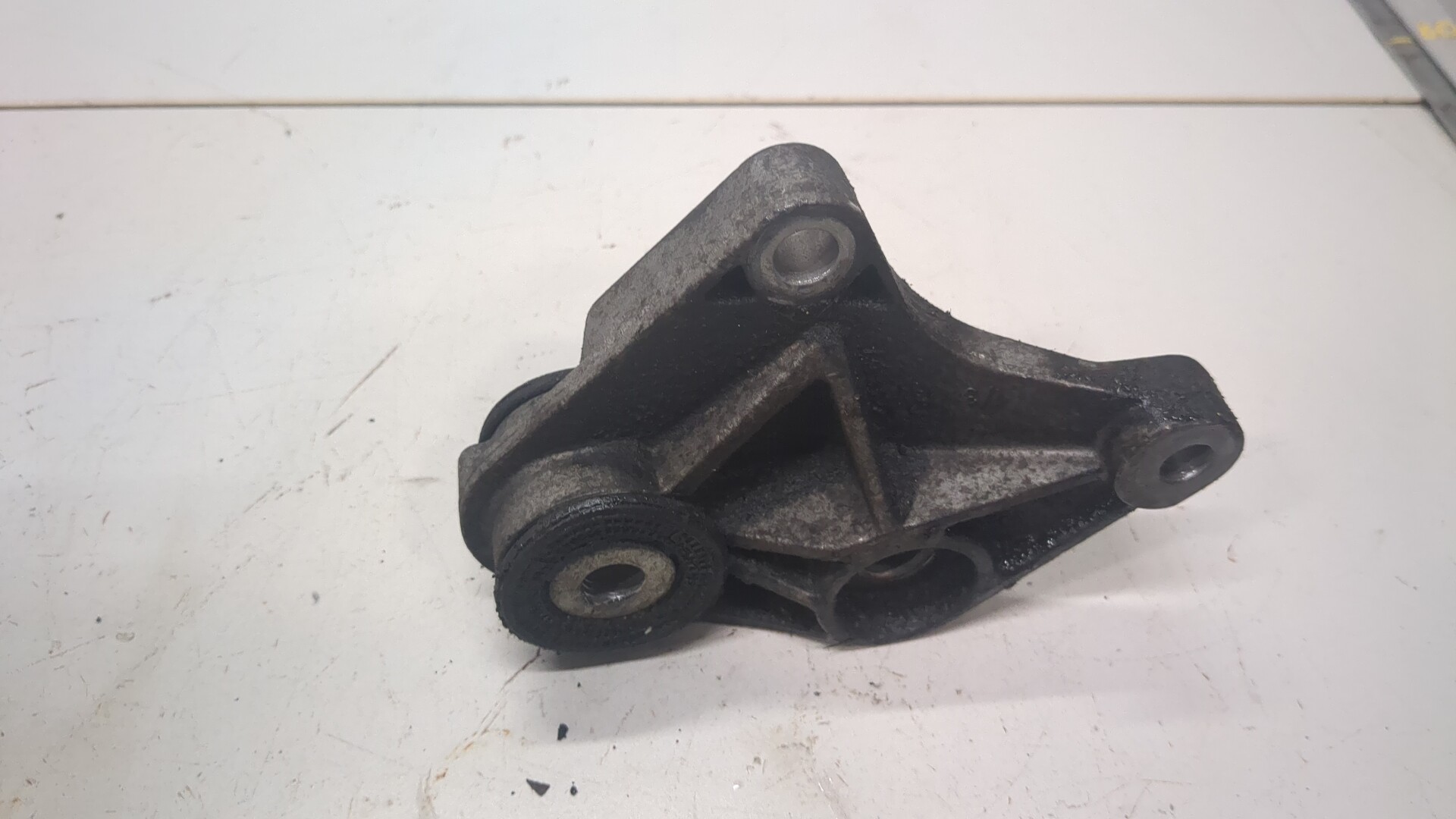 Кронштейн КПП