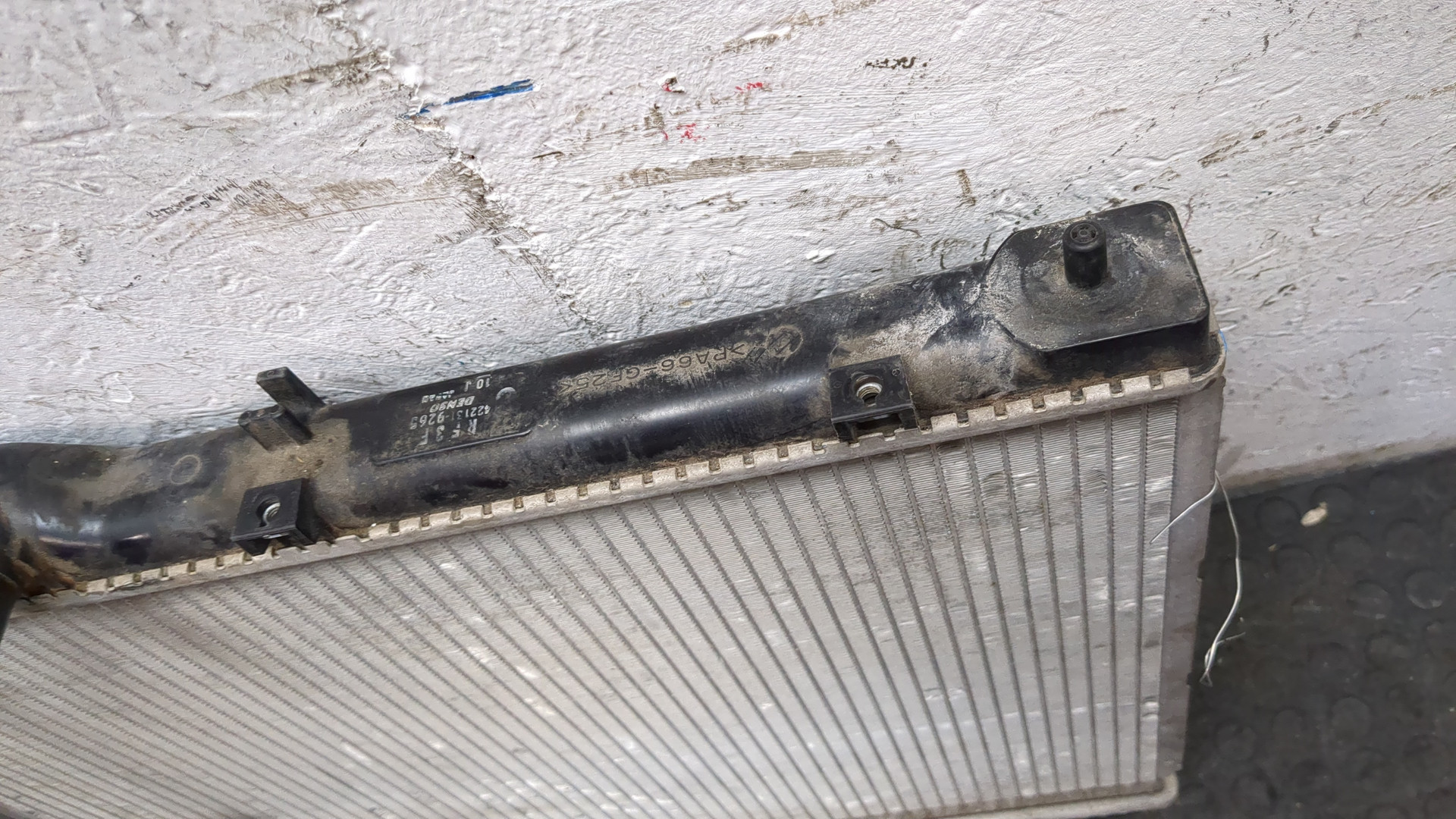 Радиатор охлаждения двигателя основной