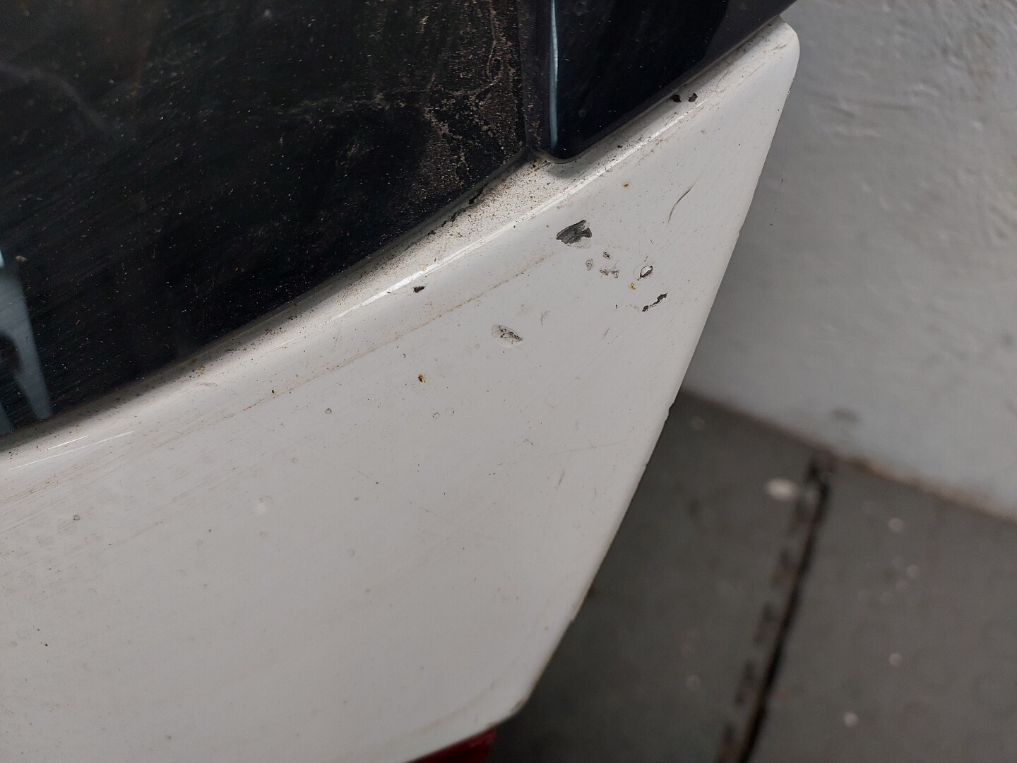 Дверь багажника