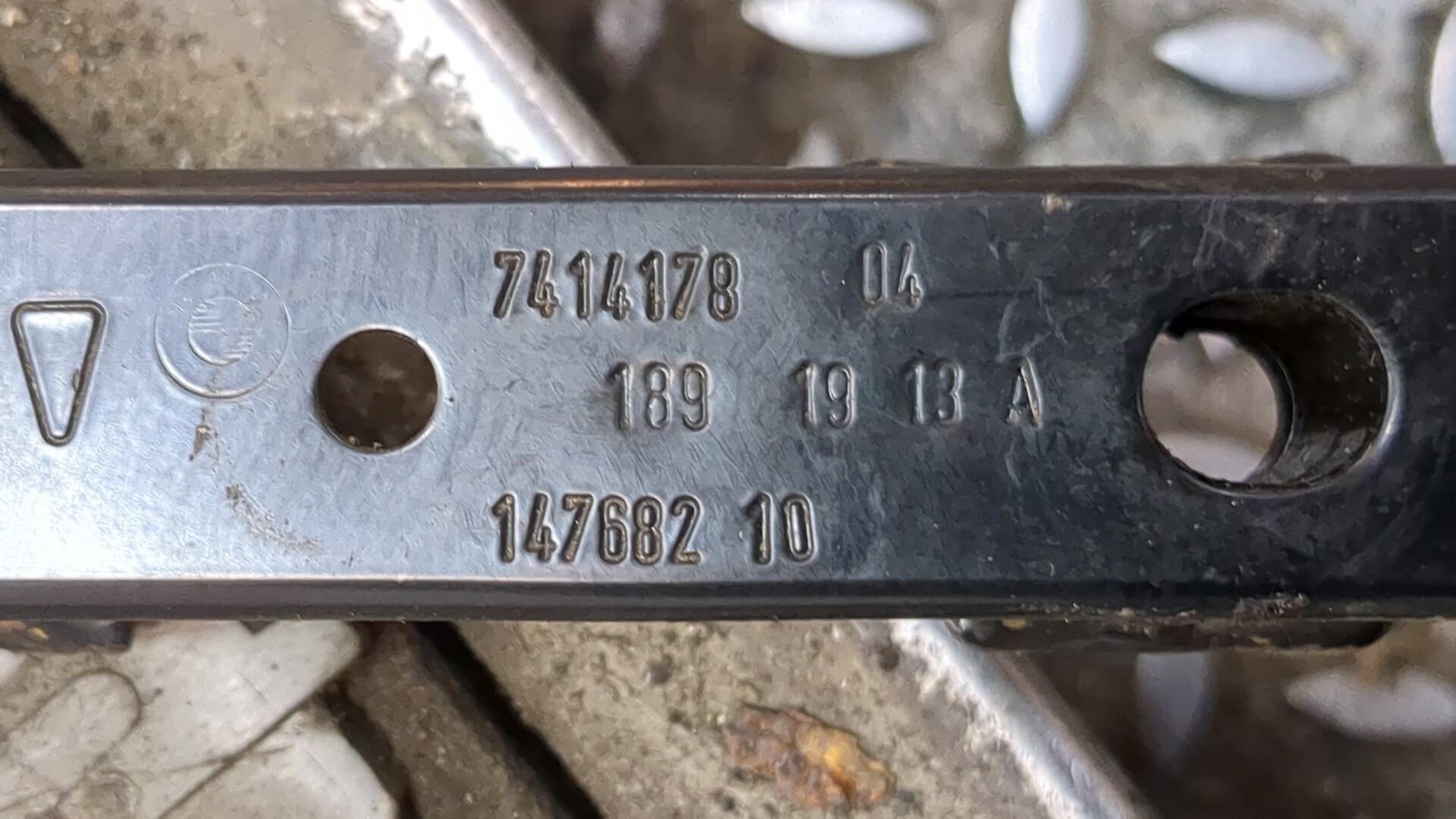 Растяжка столбов