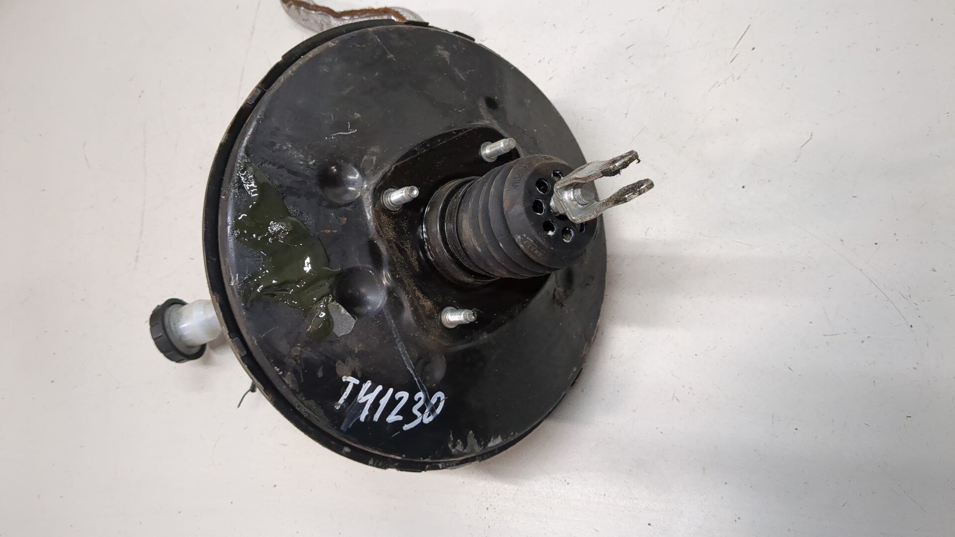 Цилиндр тормозной главный