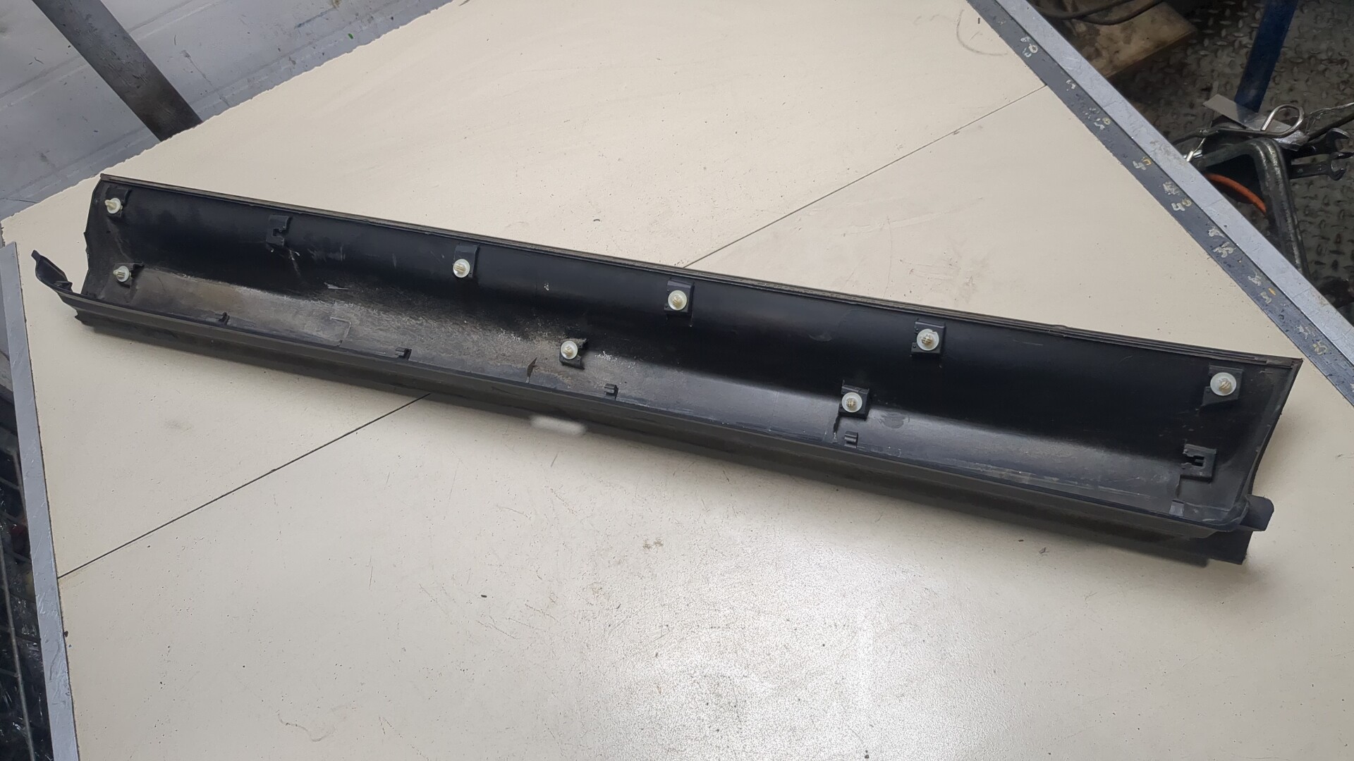 Молдинг двери