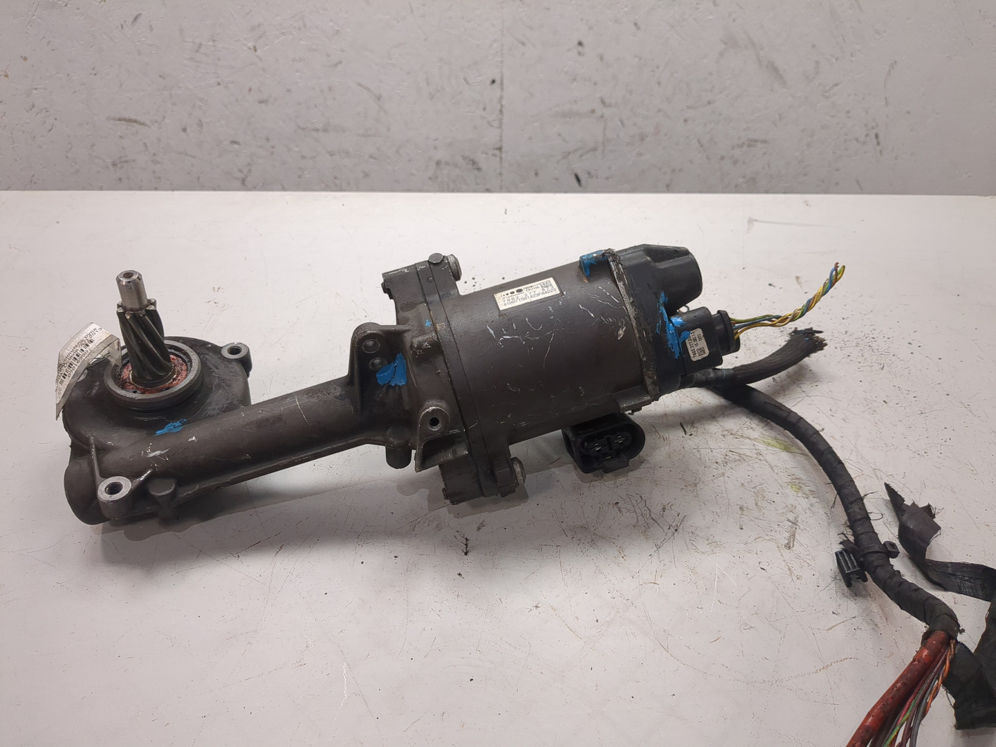 Серводвигатель рулевой рейки