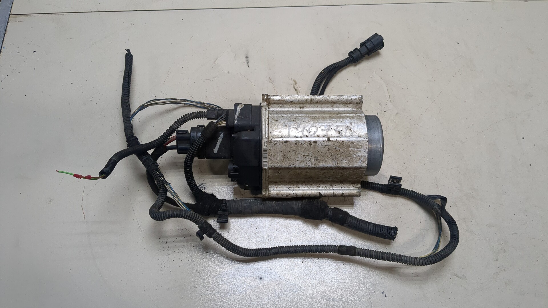 Серводвигатель рулевой рейки