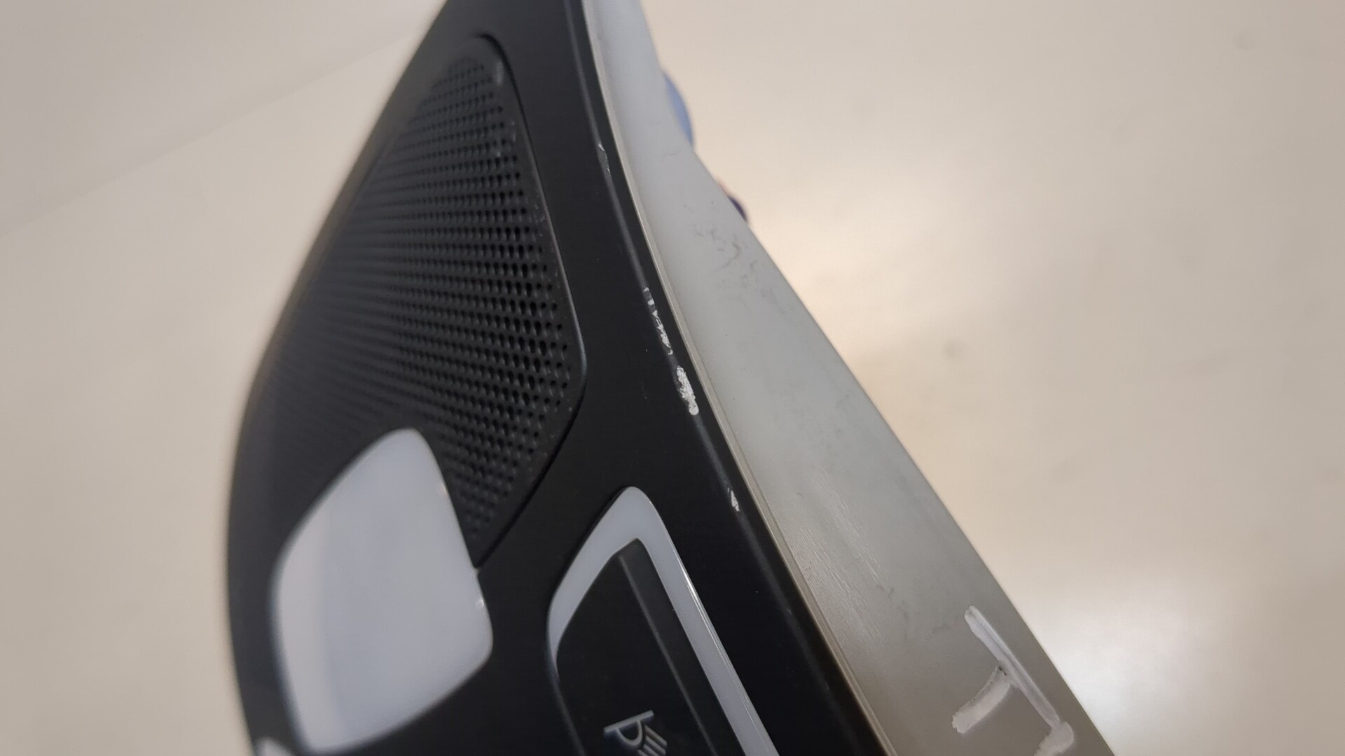 Плафон салонный