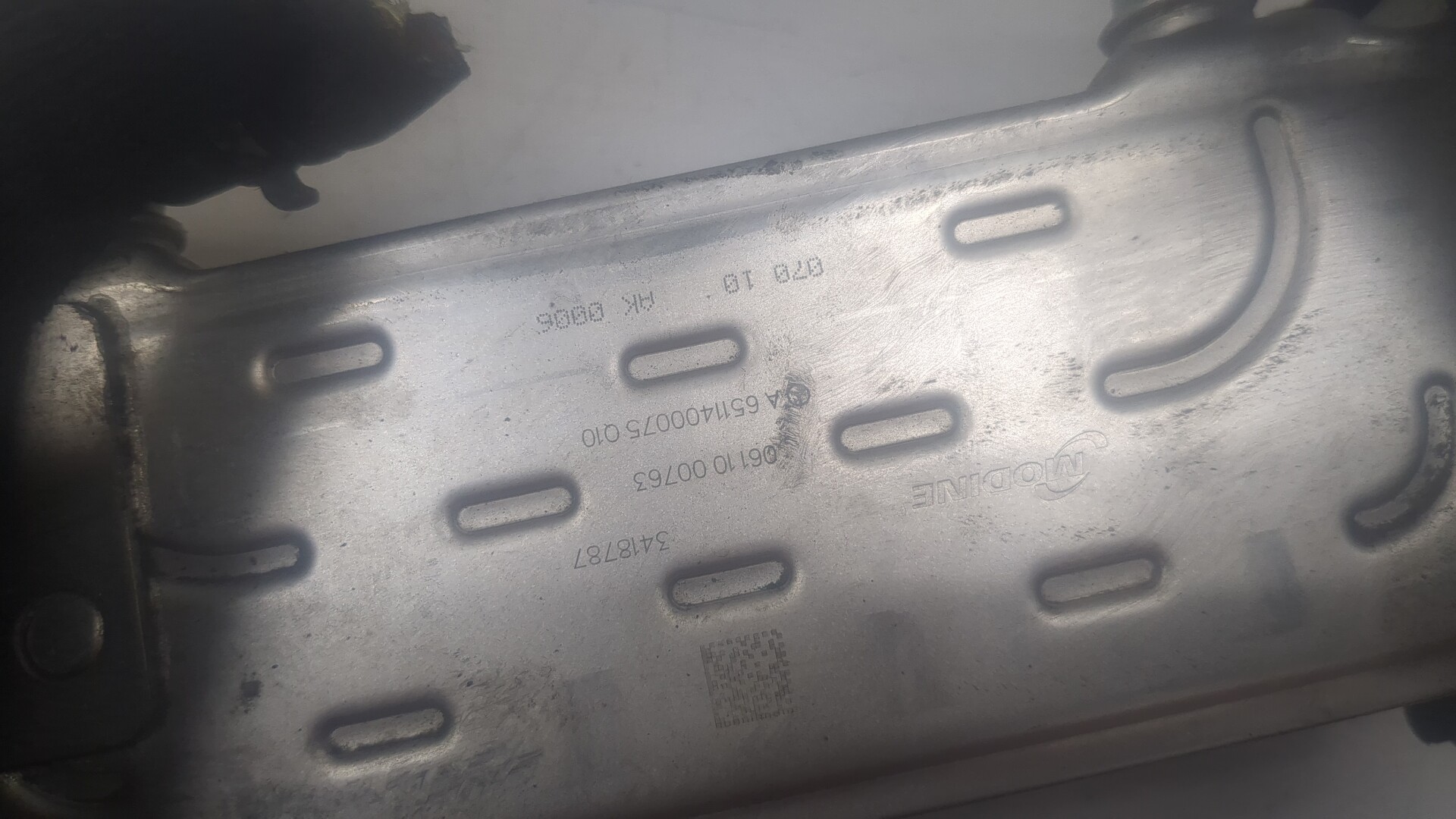 Тройник вентиляции картерных газов